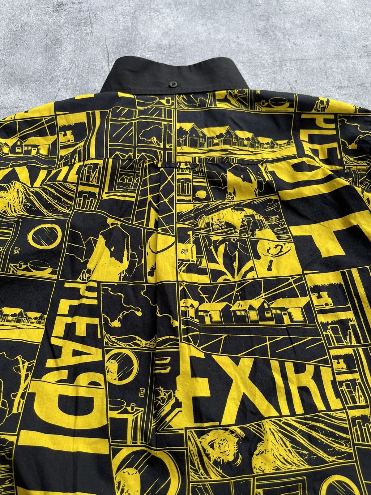 James Jean × Prada S/S2018 James Jean Comic Book Shirt Size US M / EU 48-50 / 2 - 7 Thumbnail