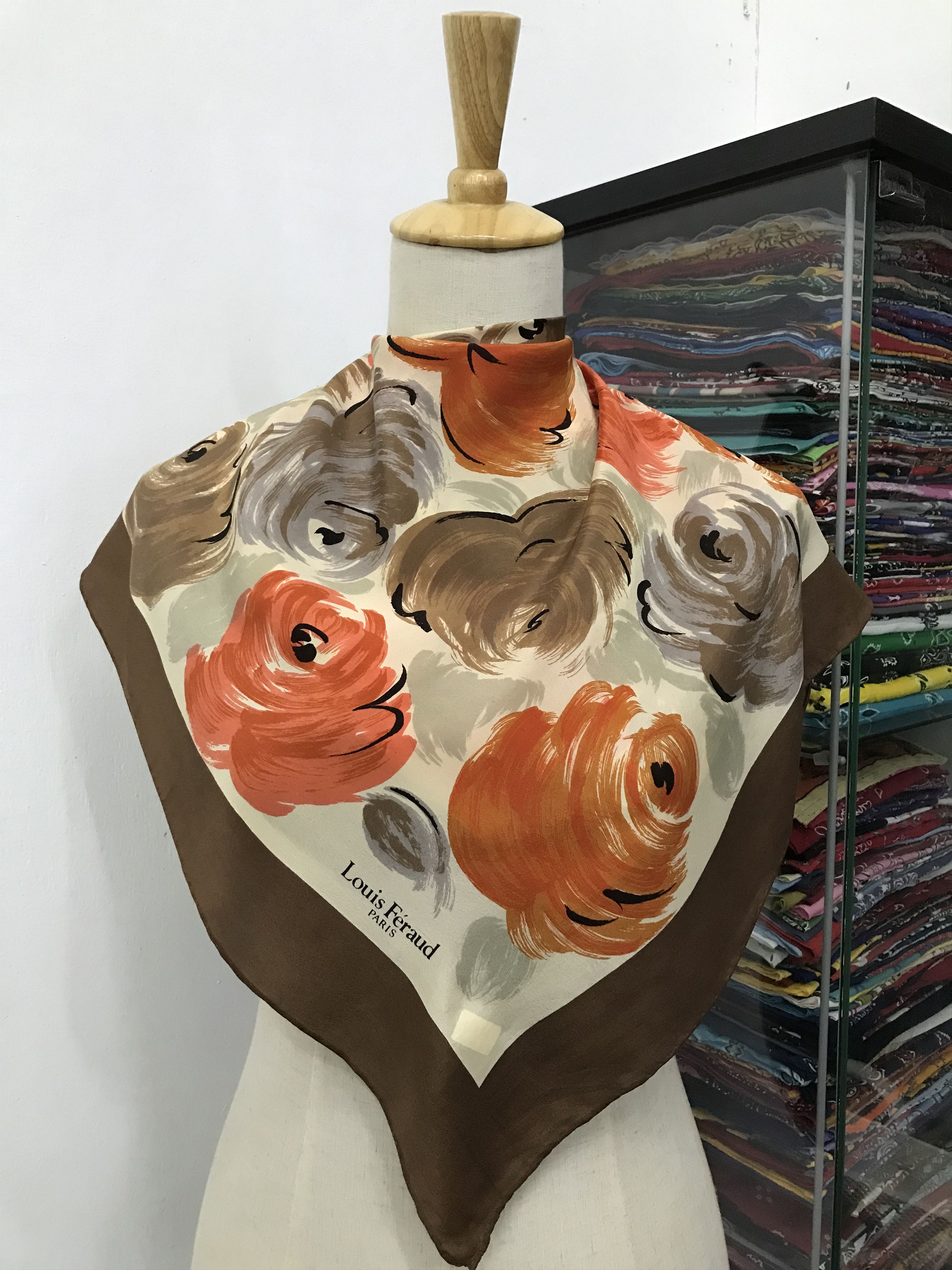 Foulard Louis Feraud En Soie - Carré Vintage Multicouleur 🧣