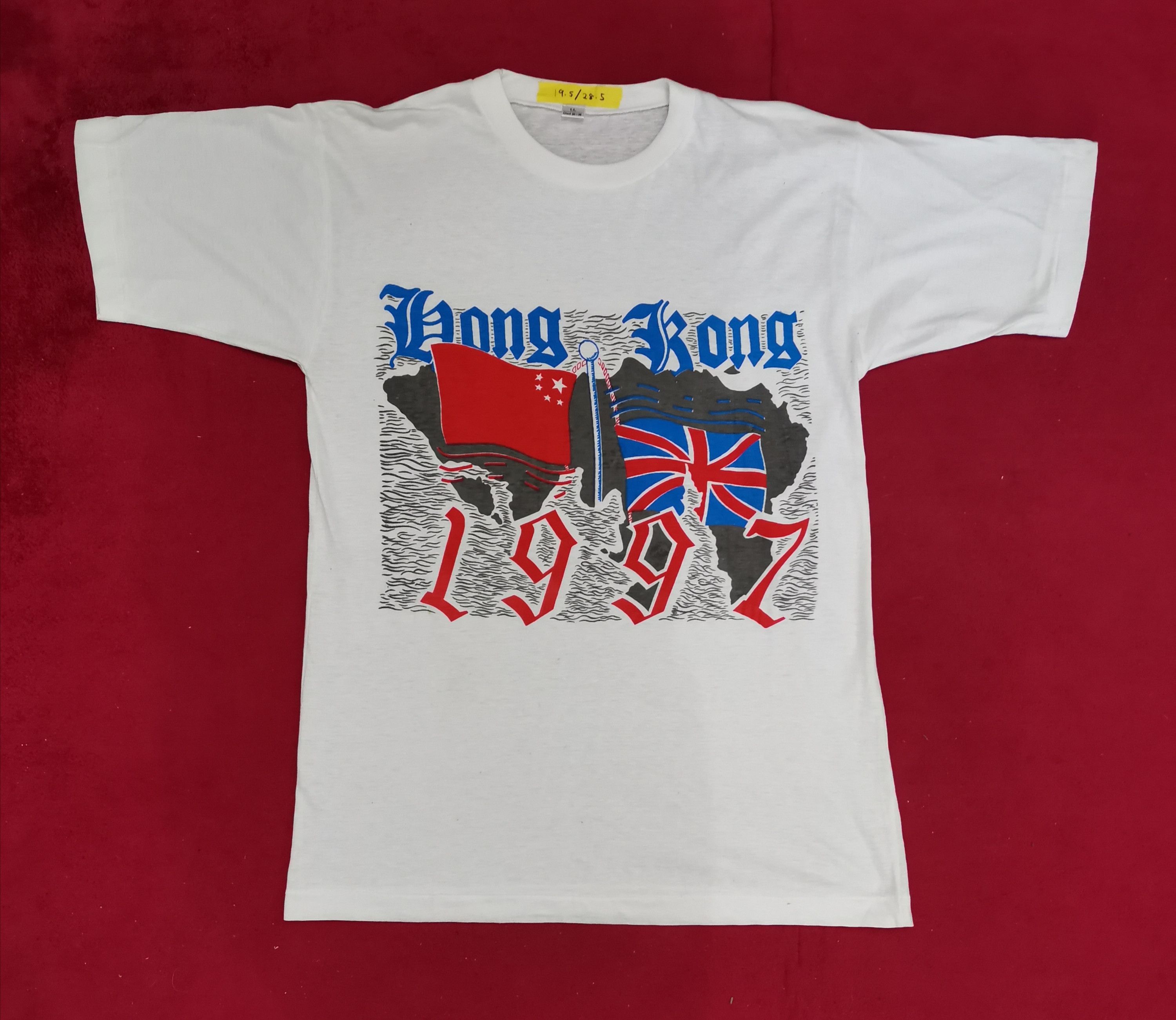 Vintage 🔥VERY RARE VINTAGE 80’s HONG KONG T-SHIRT Size US M / EU 48-50 / 2 - 1 Thumbnail