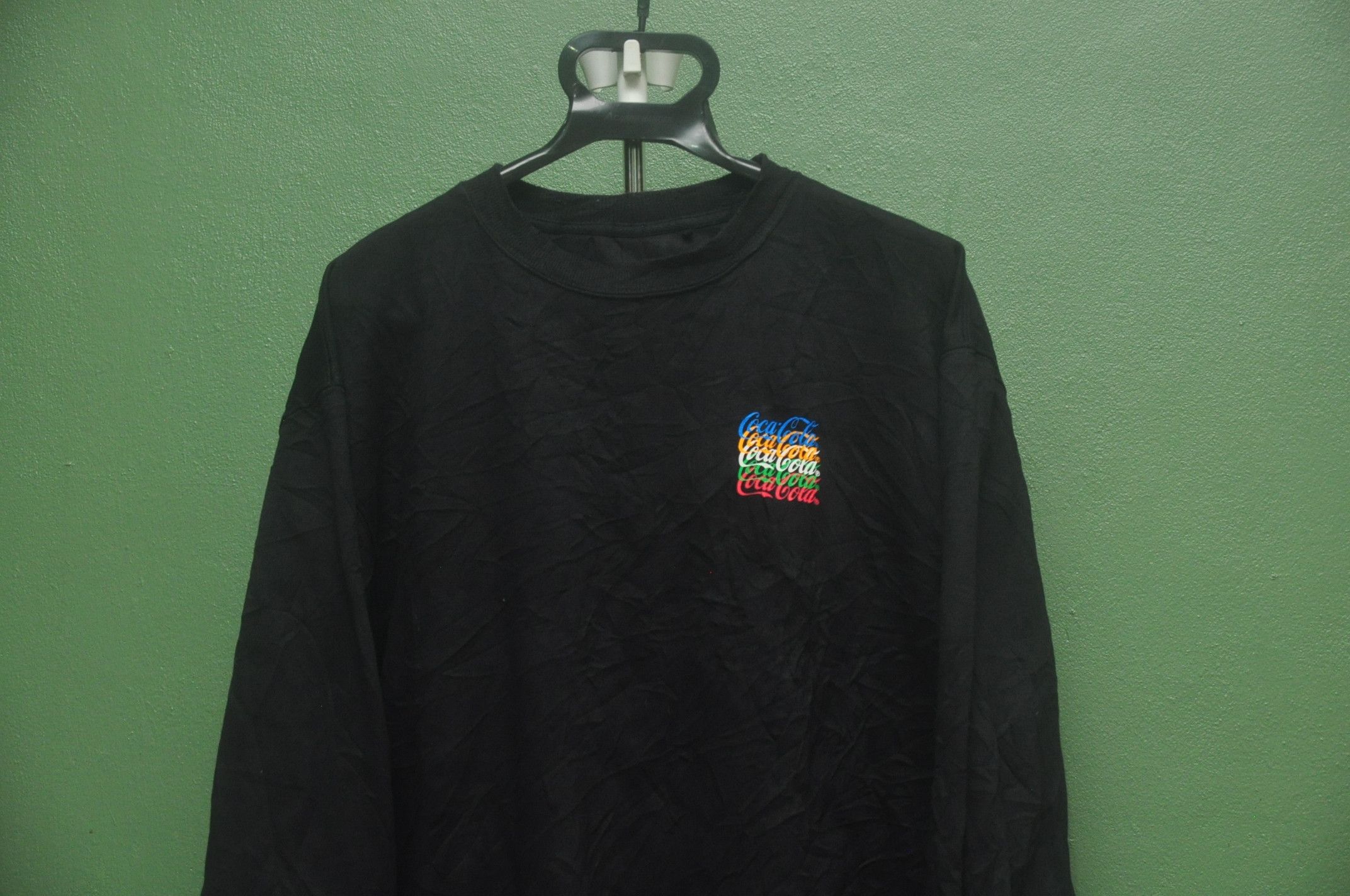 Coca Cola × Japanese Brand × Vintage Vintage Coca Cola Rainbow Black Colour Sweatshirt Size US L / EU 52-54 / 3 - 3 Thumbnail