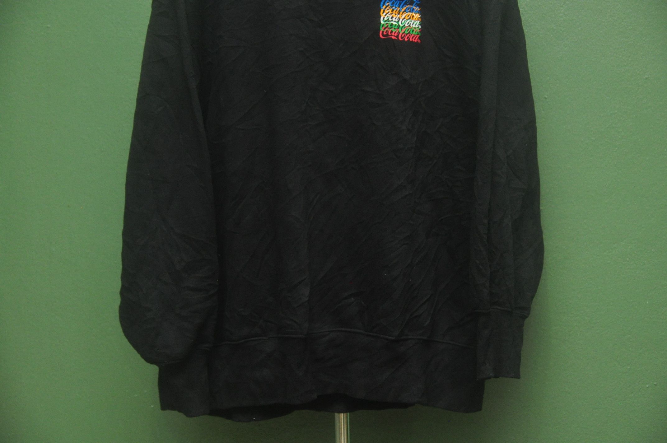 Coca Cola × Japanese Brand × Vintage Vintage Coca Cola Rainbow Black Colour Sweatshirt Size US L / EU 52-54 / 3 - 4 Thumbnail