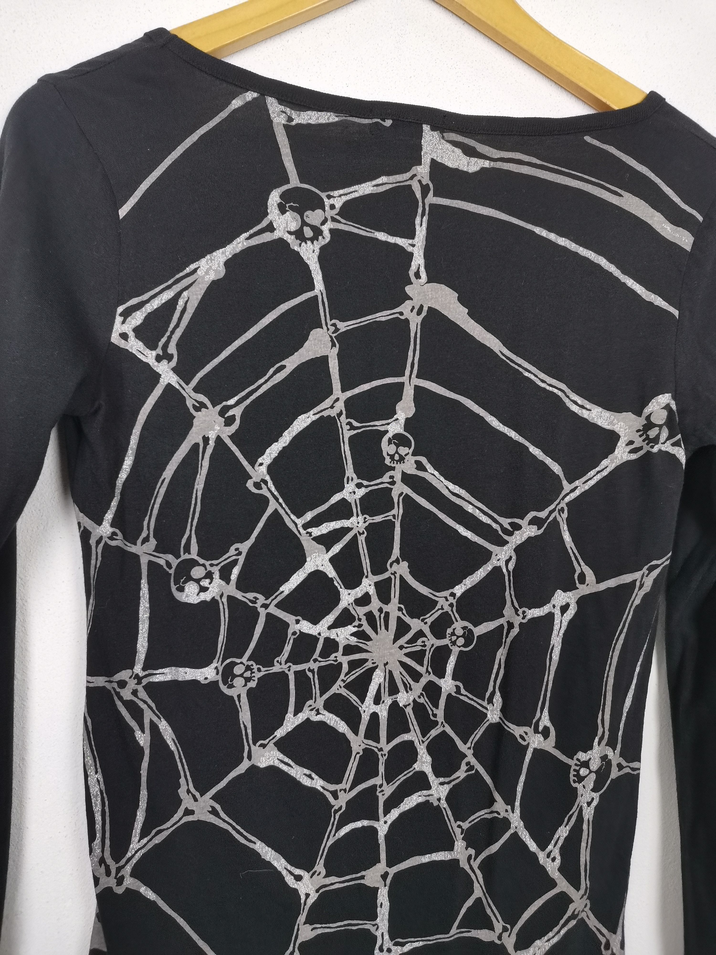 Japanese Brand Skull Graphic Long sleeve Tee Size US XS / EU 42 / 0 - 4 Thumbnail