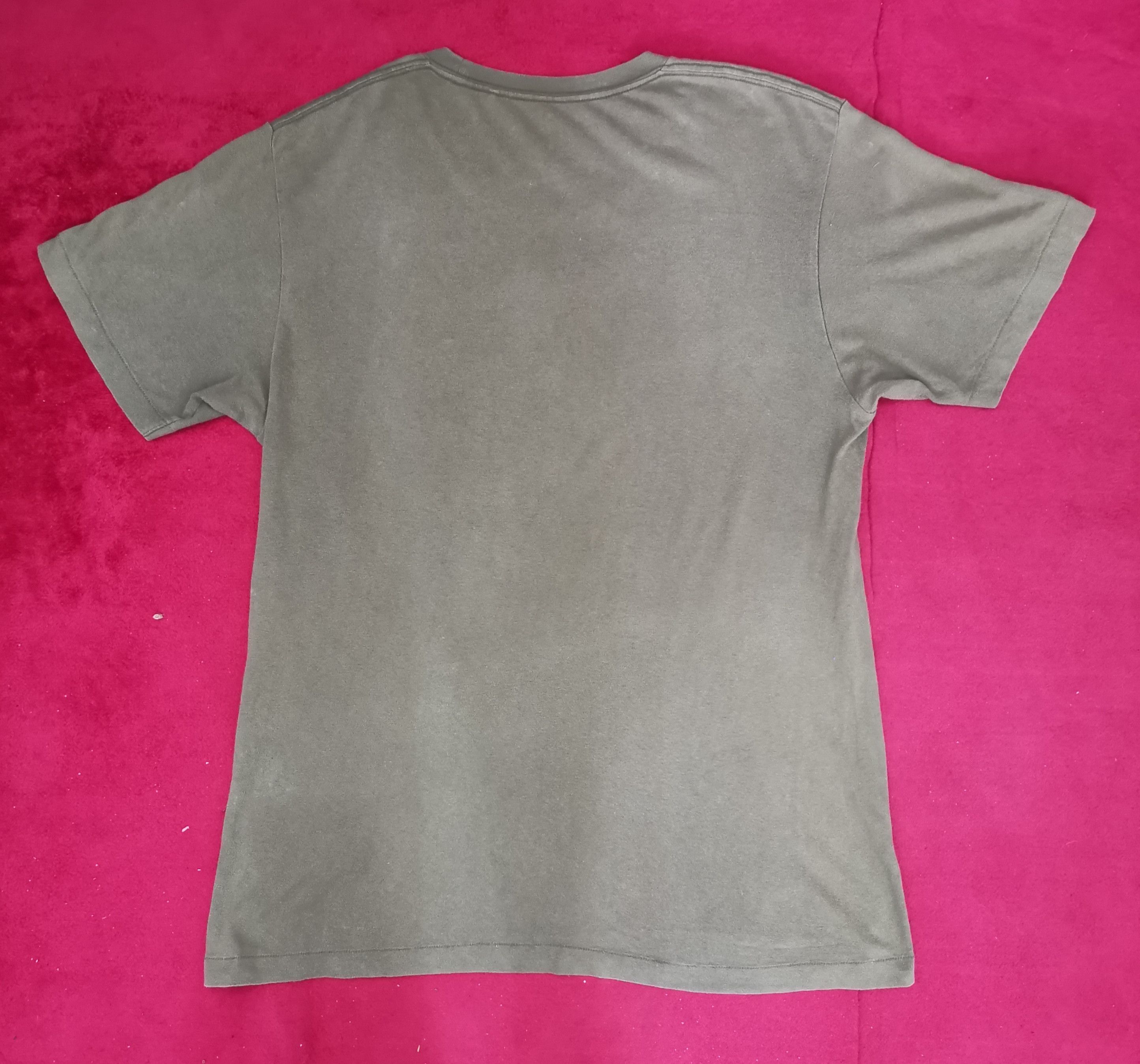 Band Tees KURT COBAIN by UNIQLO T-SHIRT Size US L / EU 52-54 / 3 - 2 Thumbnail