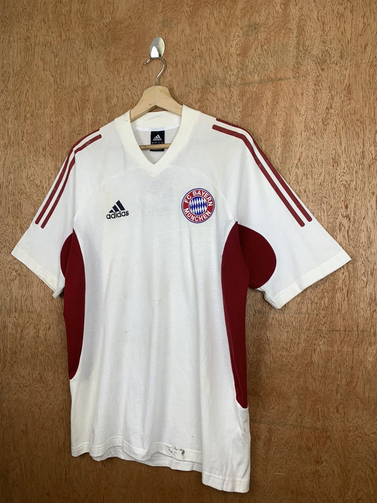 Adidas × Sports Specialties × Vintage Vintage Adidas x Bayern Munich FC Tshirt Size US L / EU 52-54 / 3 - 3 Thumbnail