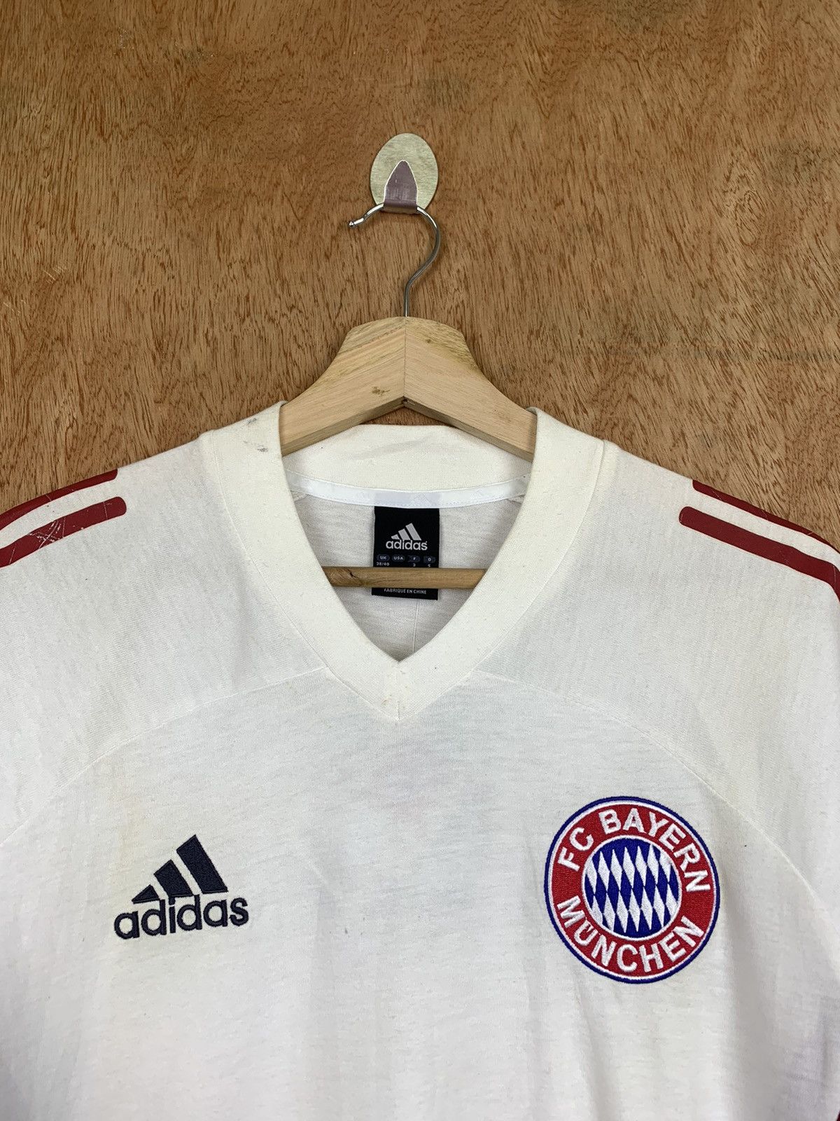 Adidas × Sports Specialties × Vintage Vintage Adidas x Bayern Munich FC Tshirt Size US L / EU 52-54 / 3 - 4 Thumbnail