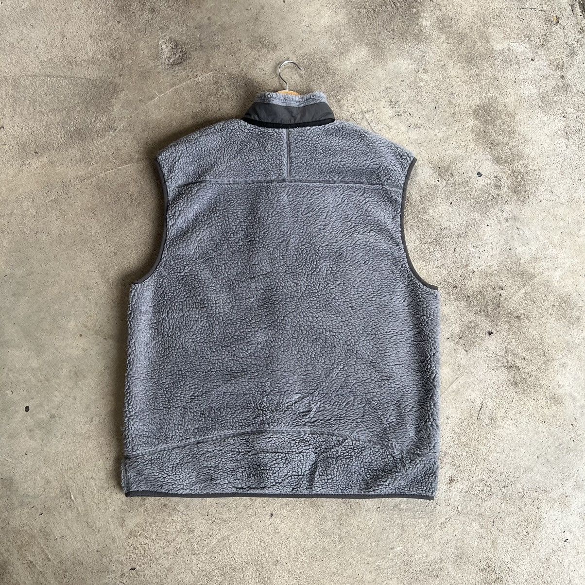 Patagonia × Vintage Vintage Patagonia Bulky Fleece Vest Deep Pile Fleece Vest Size US XL / EU 56 / 4 - 2 Thumbnail