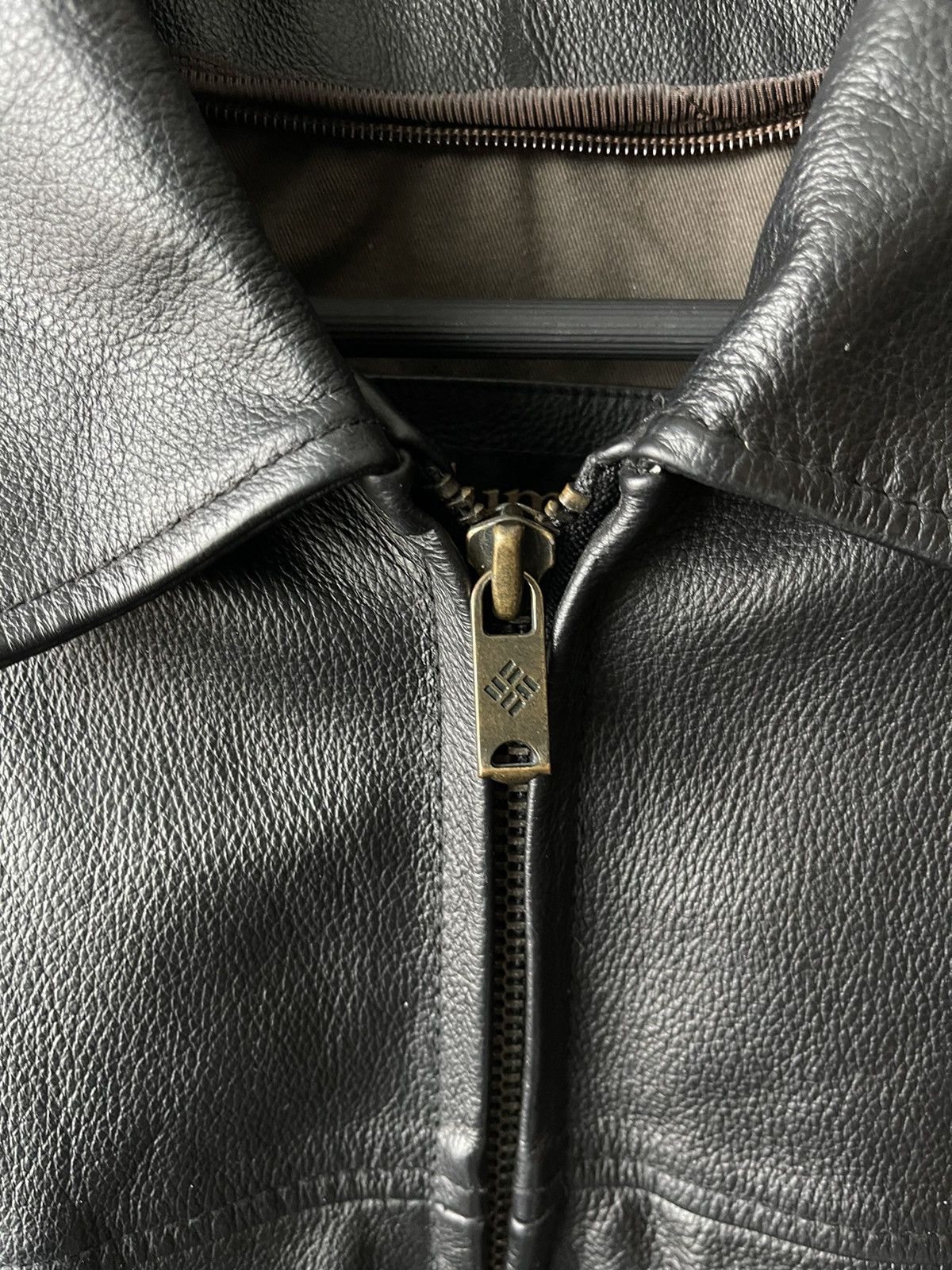 Vintage Vintage Columbia Minimalist Leather Jacket Size US S / EU 44-46 / 1 - 8 Thumbnail