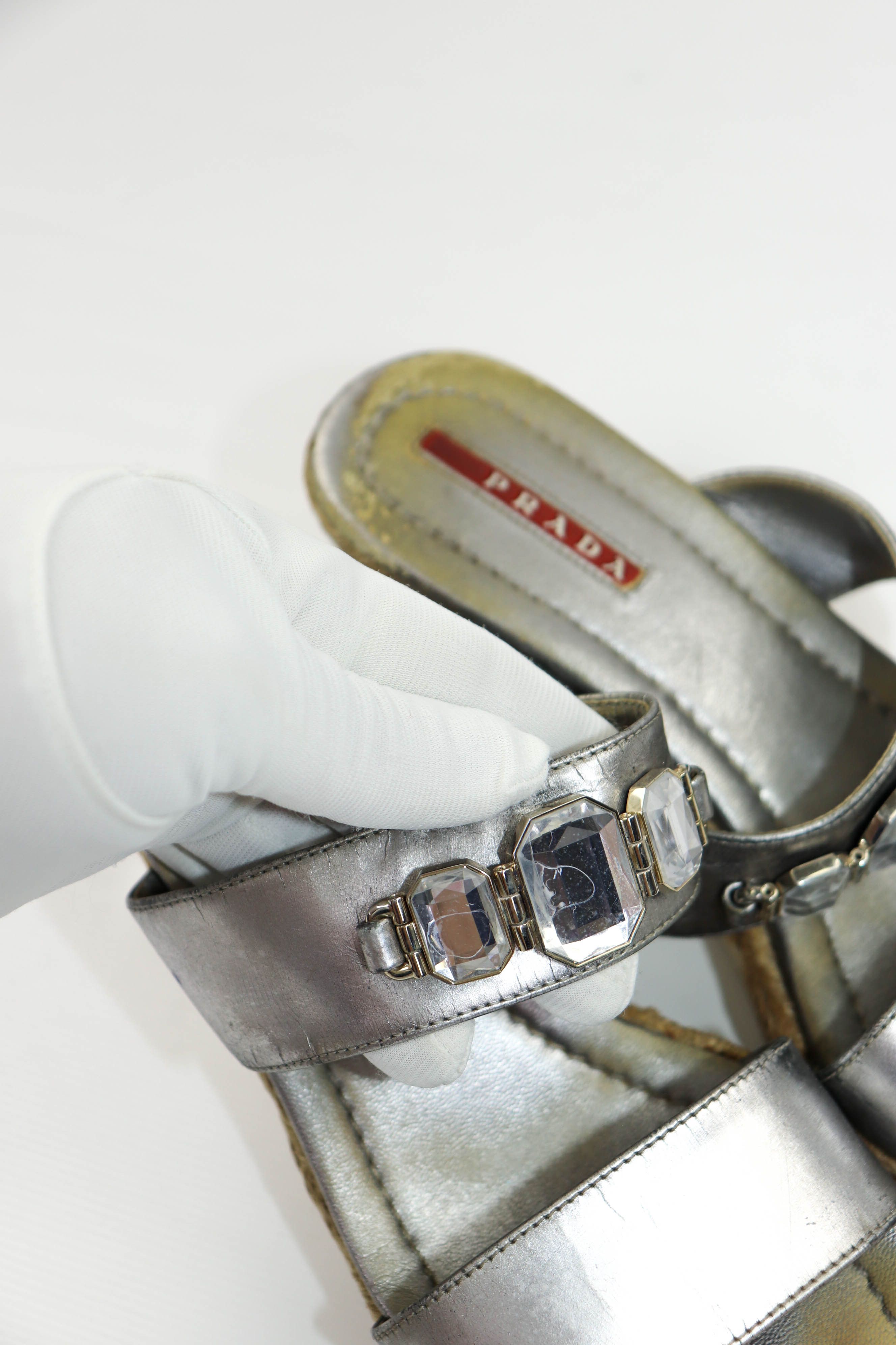 Prada Prada Women’s Vintage Y2K Silver Grey Platform Sandals Shoes Size US 7.5 / IT 37.5 - 8 Thumbnail