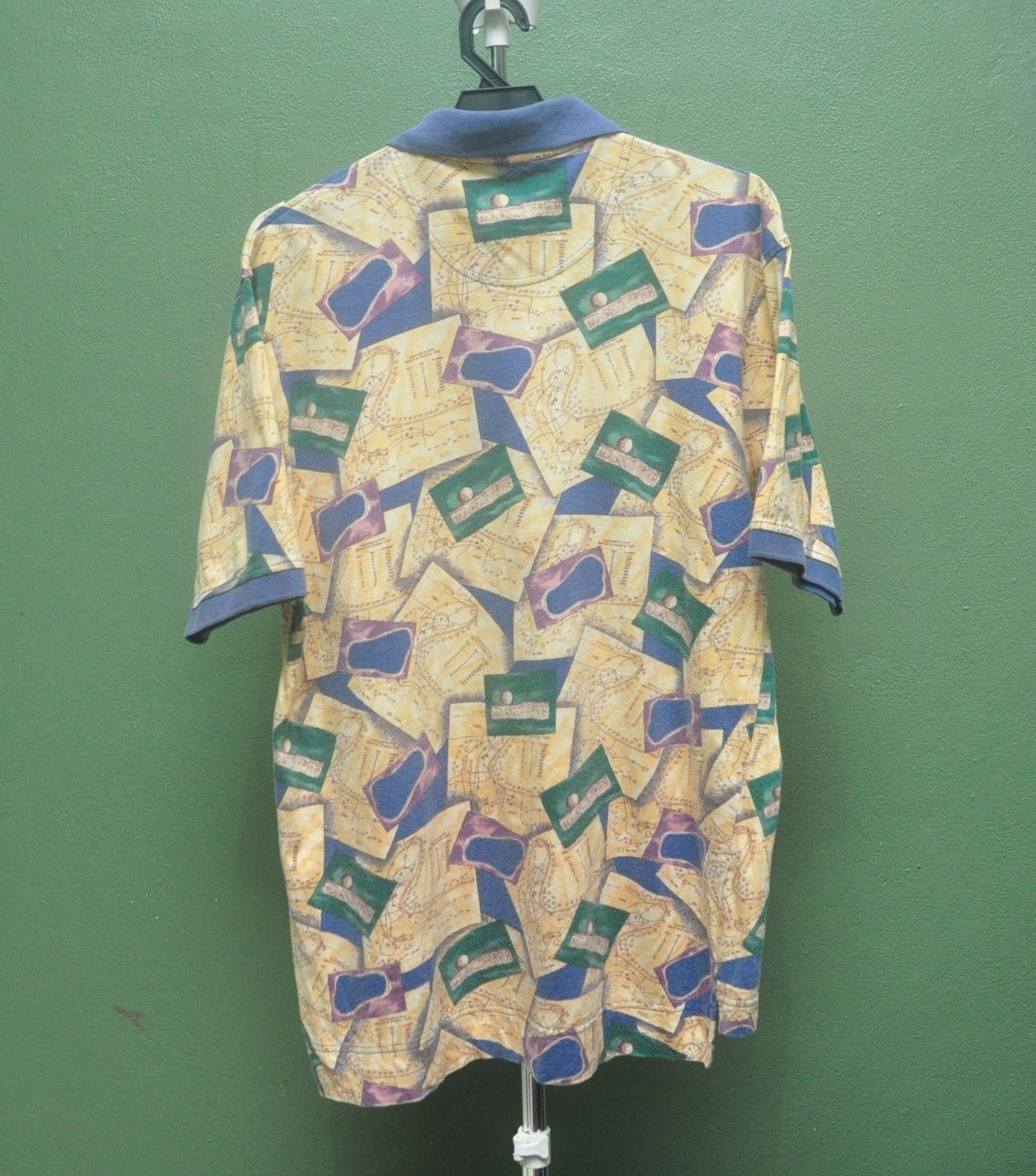 Japanese Brand Dockers Fullprint Made In Saipan Medium Size Shirt Size US L / EU 52-54 / 3 - 2 Thumbnail