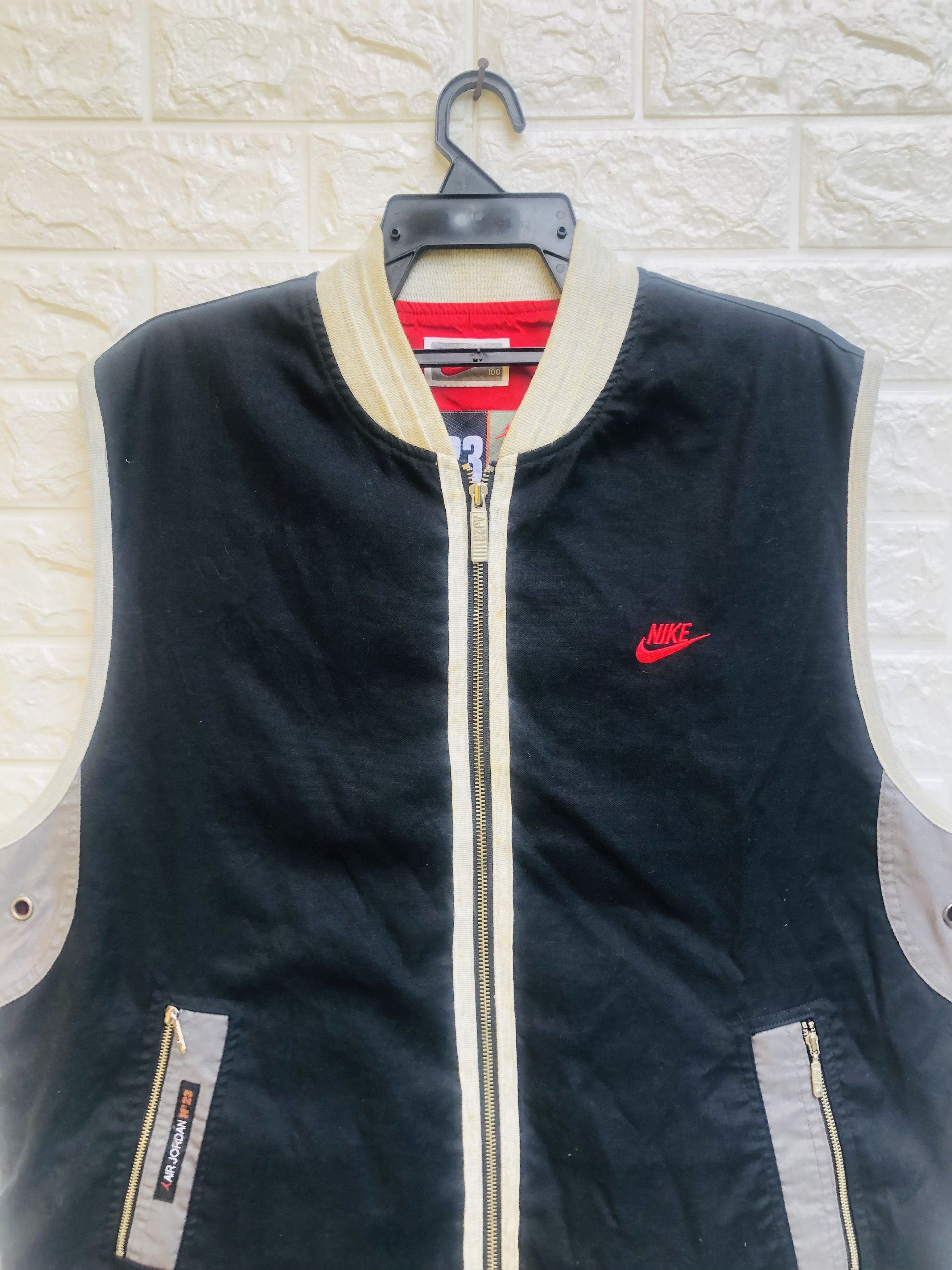Nike Vintage Nike Air Jordan Streetwear Designer Fashion Style Size US L / EU 52-54 / 3 - 3 Thumbnail