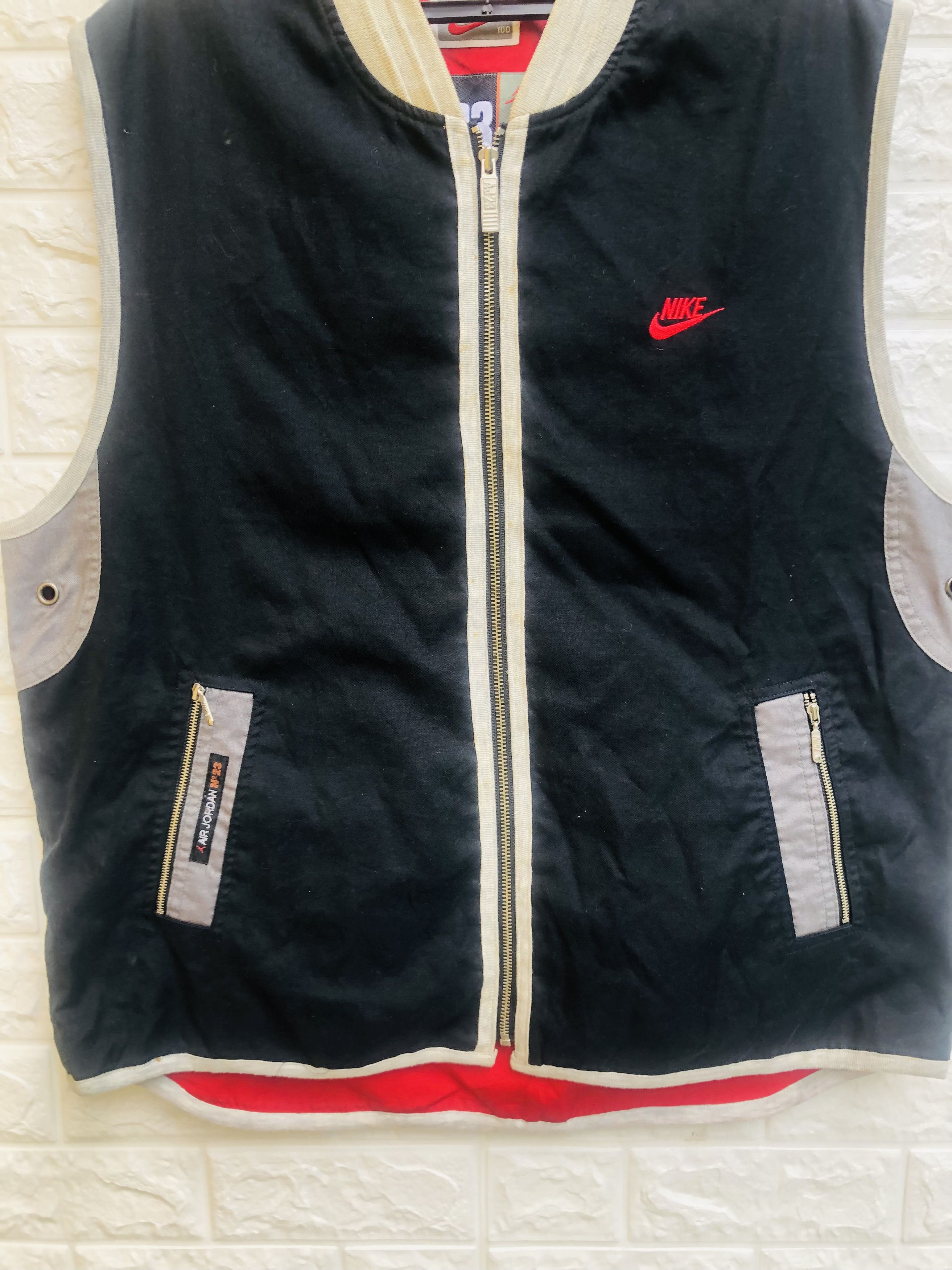 Nike Vintage Nike Air Jordan Streetwear Designer Fashion Style Size US L / EU 52-54 / 3 - 7 Thumbnail
