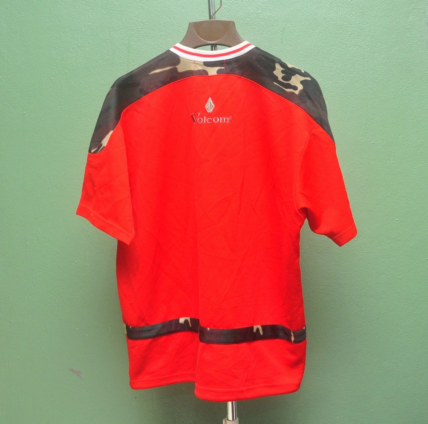 Designer × Japanese Brand Vintage Volcom Skate Skateboading Big Logo Shirt Stussy Size US XL / EU 56 / 4 - 2 Thumbnail