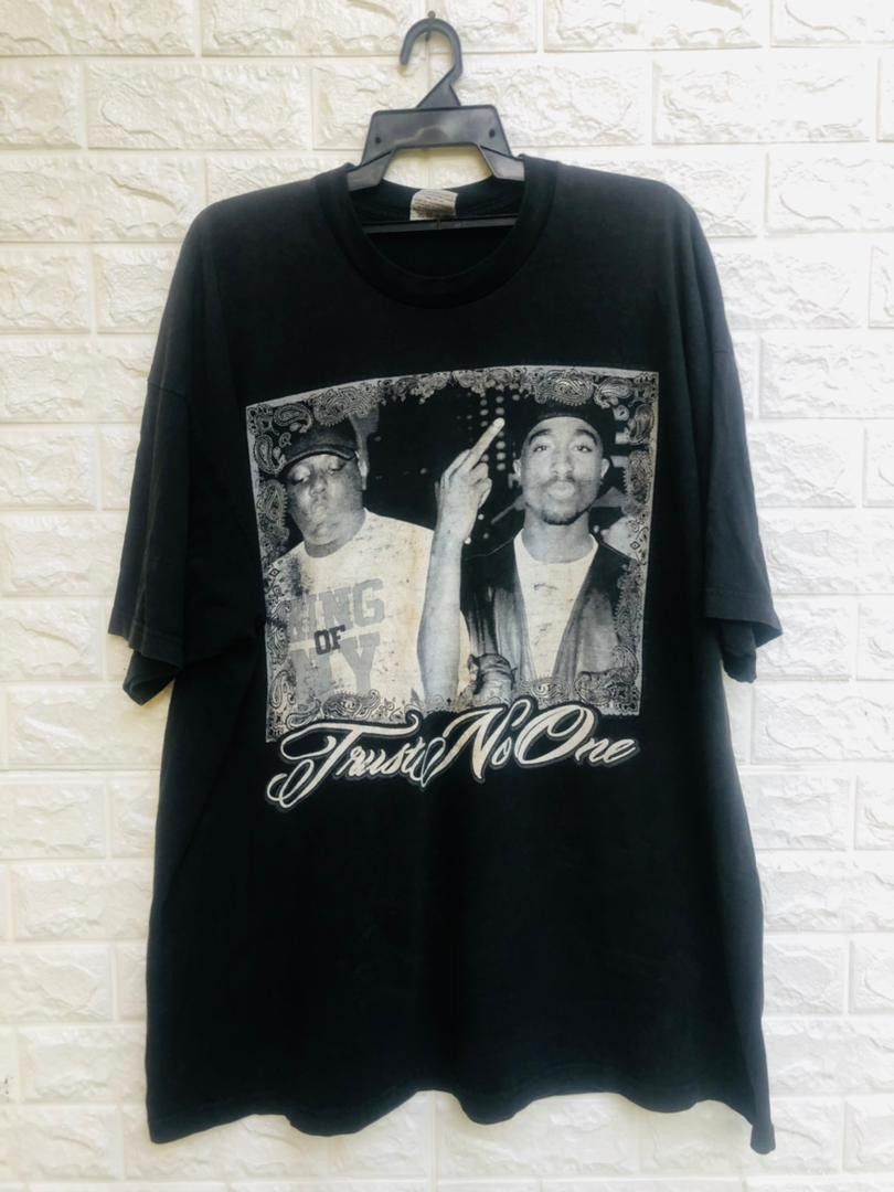 Band Tees Vintage Trust No One Designer Streetwear Fashion Style Size US XXL / EU 58 / 5 - 1 Thumbnail