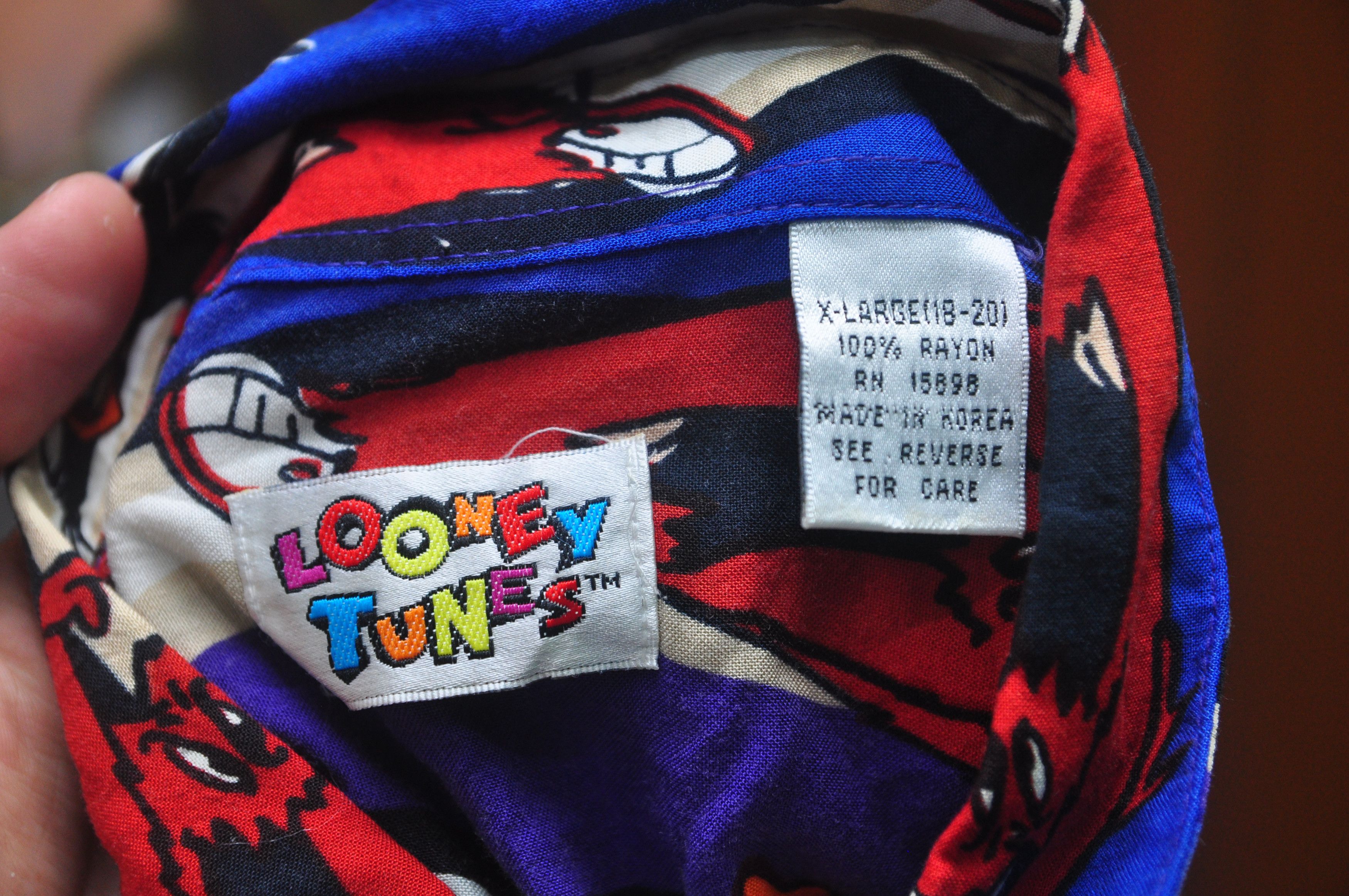 Cartoon Network × Japanese Brand × Vintage Vintage Looney Tones Full Print Rayon Shirt Japanese Style Size US XL / EU 56 / 4 - 4 Thumbnail