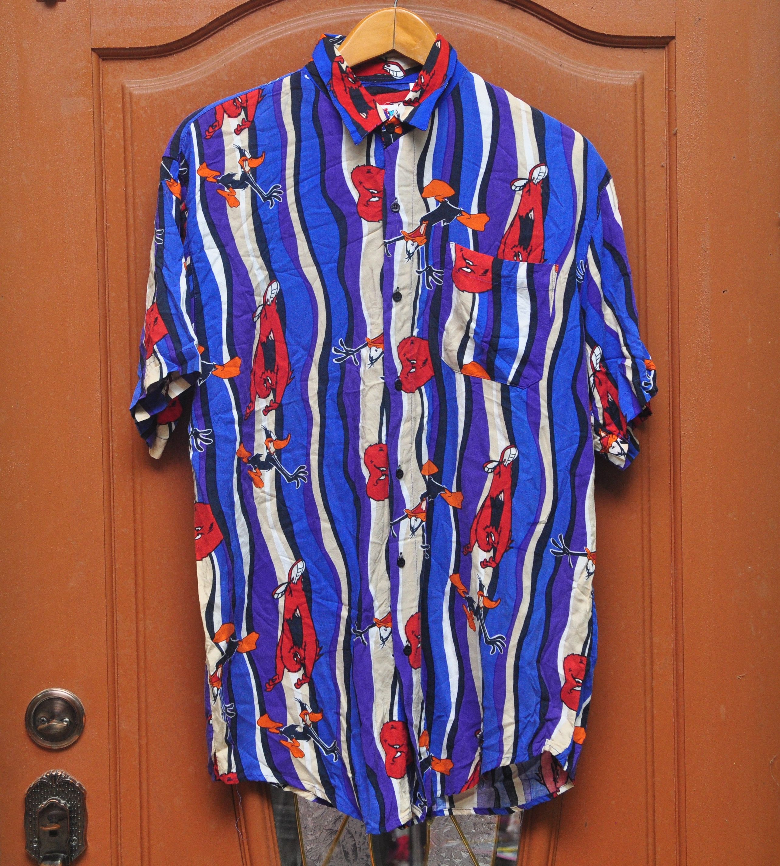 Cartoon Network × Japanese Brand × Vintage Vintage Looney Tones Full Print Rayon Shirt Japanese Style Size US XL / EU 56 / 4 - 1 Thumbnail