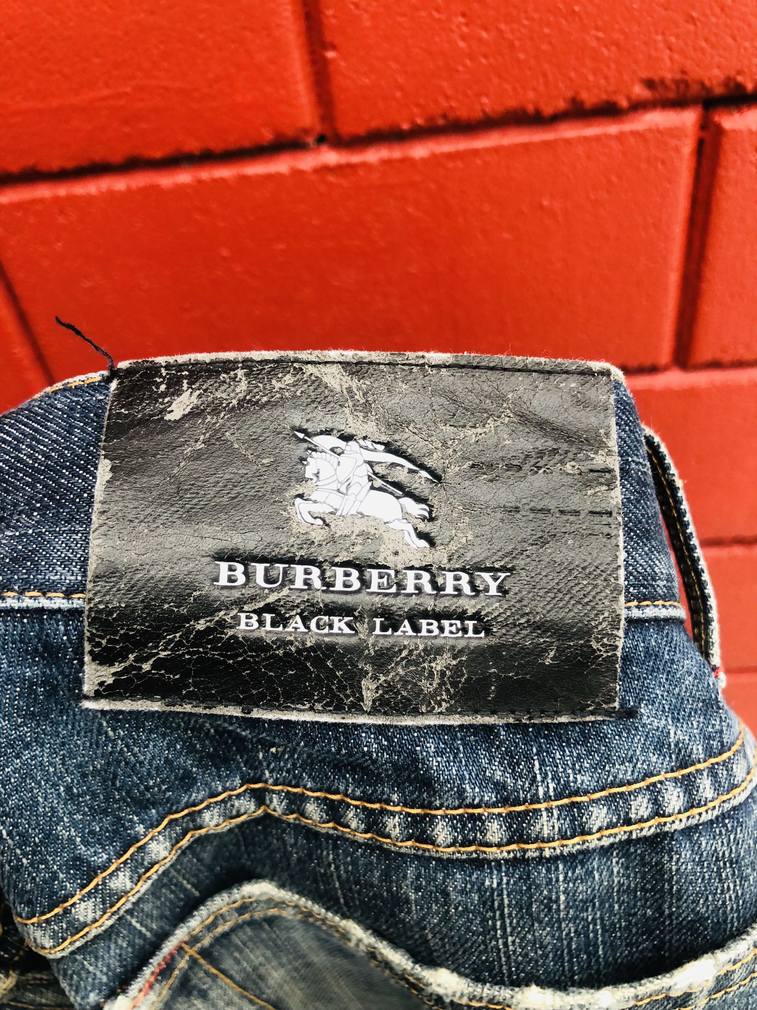 Burberry × Japanese Brand Vintage Burberry Distressed Travis Scott Fashion Style Size US 32 / EU 48 - 14 Thumbnail