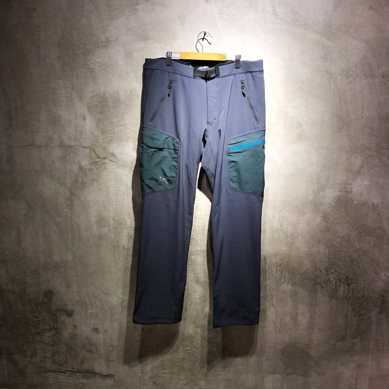 Arc'teryx Arc'teryx Pants Size US 36 / EU 52 - 1 Thumbnail