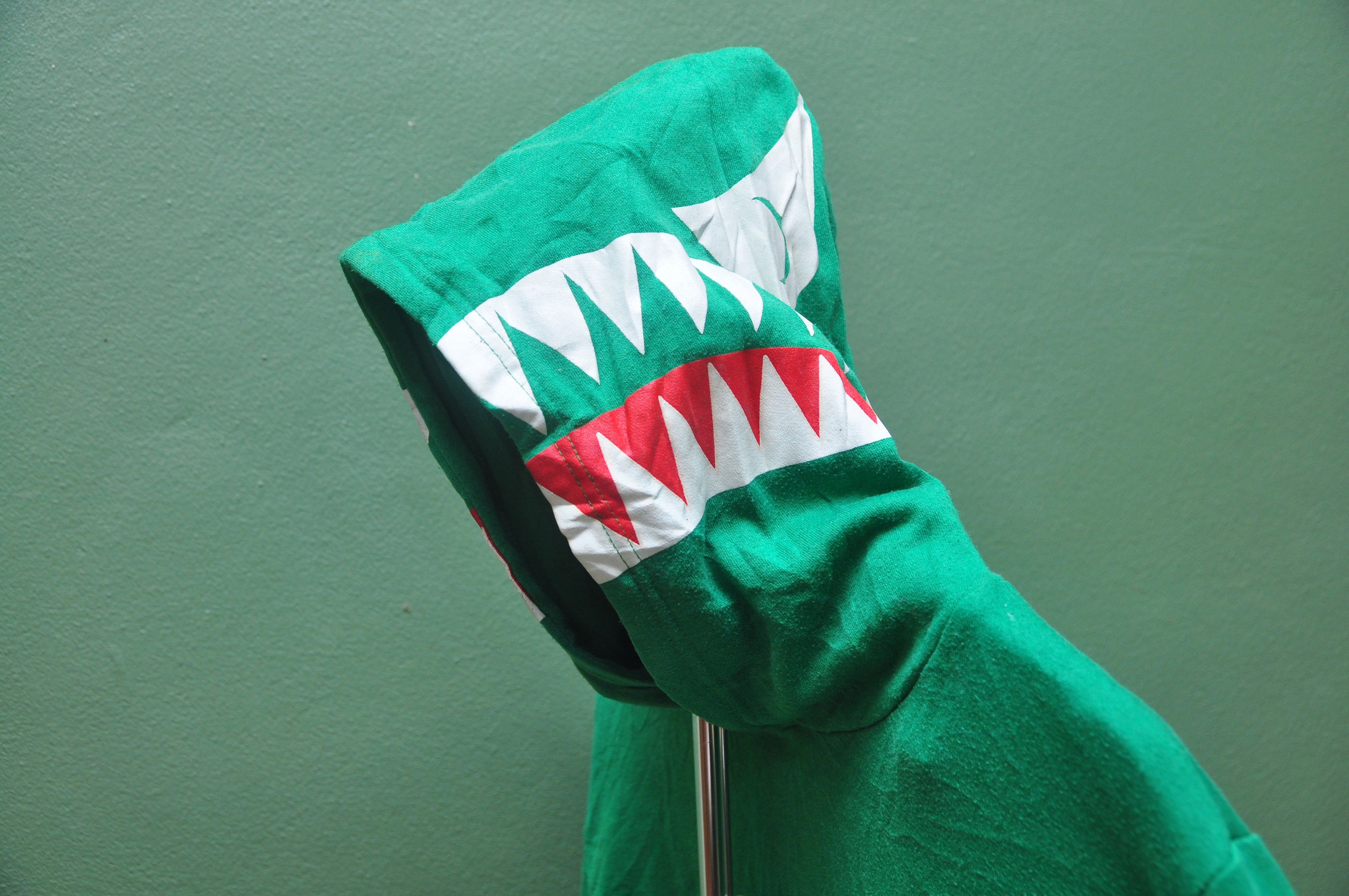 Designer × Japanese Brand Vintage Shark Head Green Sweatshirt Travis Scott Style Size US L / EU 52-54 / 3 - 4 Thumbnail