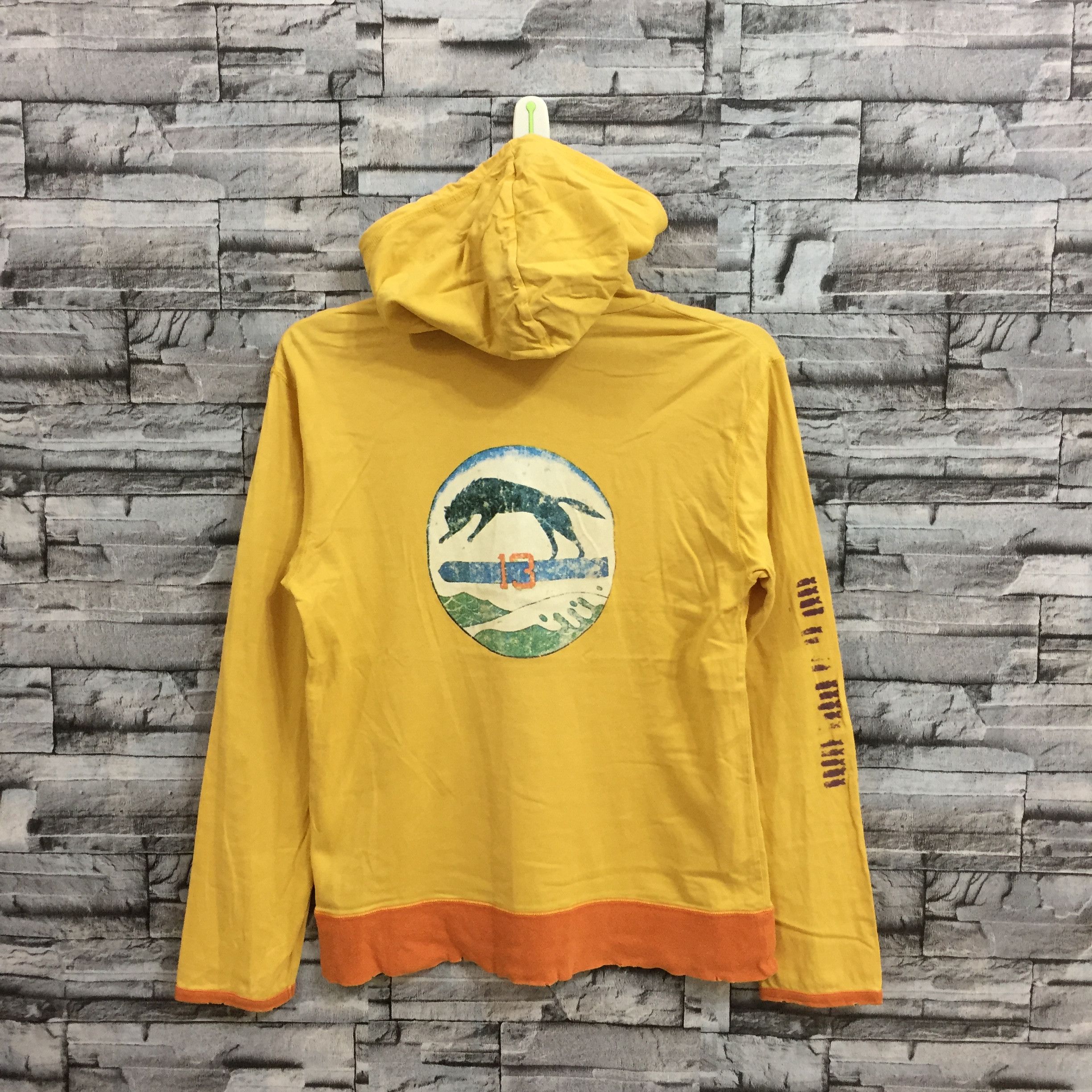 Japanese Brand Vintage Takeo Kikuchi hoodie big logo Size 3 fits M Size US M / EU 48-50 / 2 - 1 Thumbnail