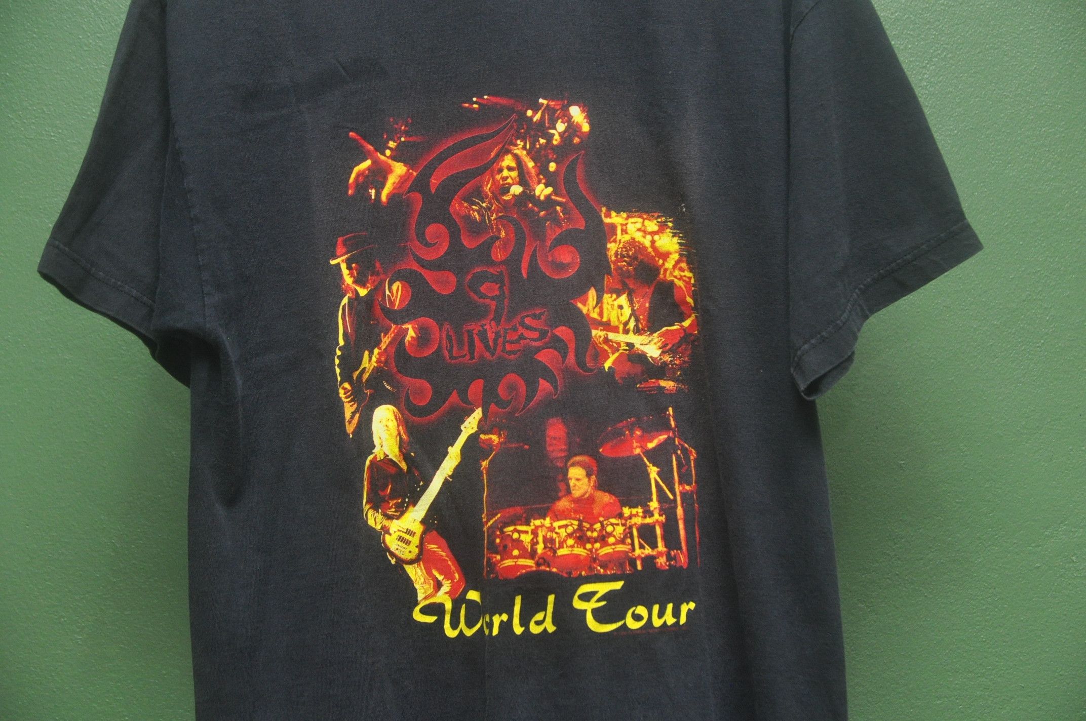 Band Tees × Vintage Vintage Aerosmith 9 Lives World Tour 1997 Shirt Size US L / EU 52-54 / 3 - 3 Thumbnail