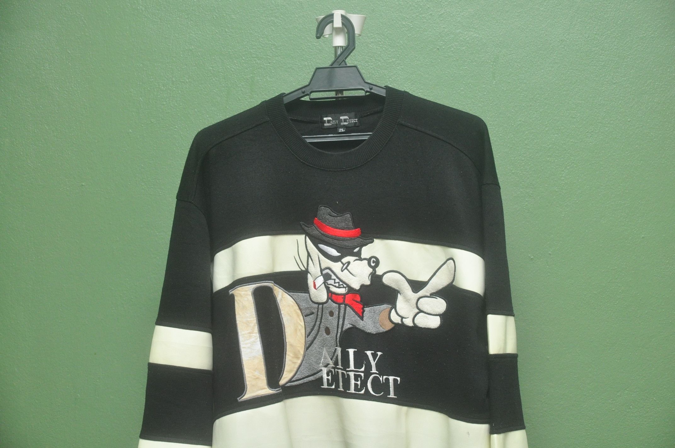 Japanese Brand × Vintage Vintage Daily Detect Detective Cartoon Sweatshirt Travis Size US L / EU 52-54 / 3 - 3 Thumbnail