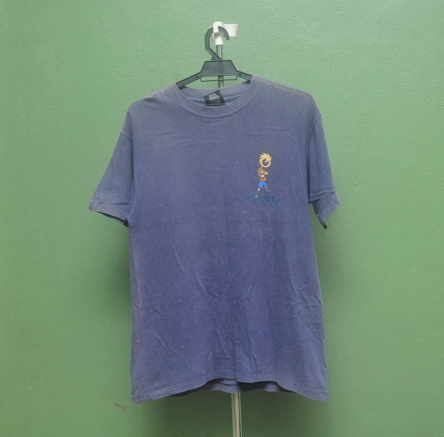Japanese Brand Vintage Chump Skateboarding Big Logo Shirt XL size Size US XL / EU 56 / 4 - 3 Thumbnail