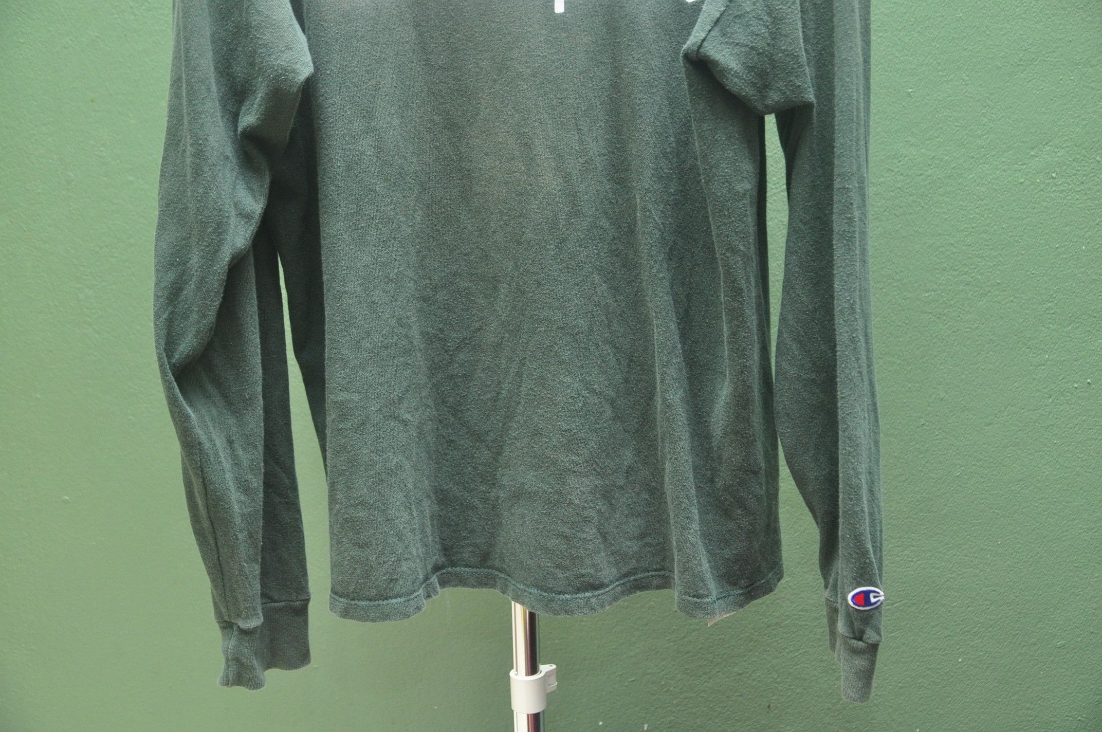 Champion × Designer × Japanese Brand Vintage Champion Big Logo Long Sleeve Shirt Size US L / EU 52-54 / 3 - 3 Thumbnail