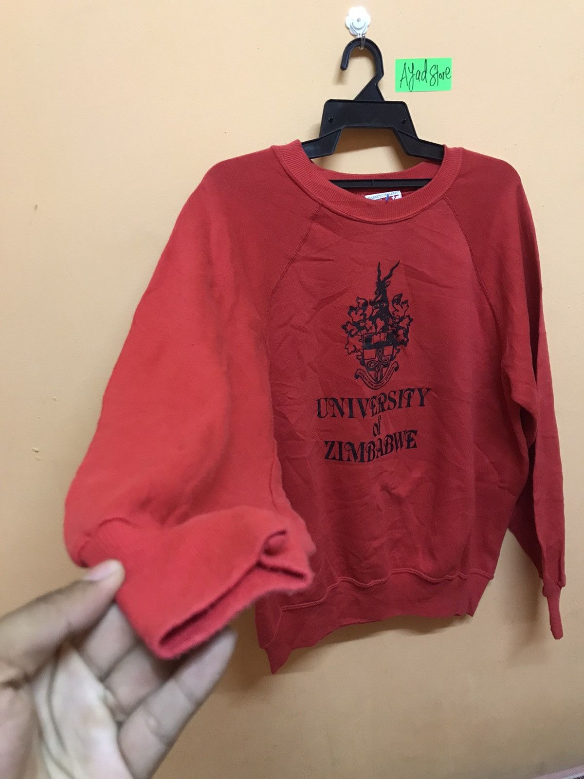 Vintage ‼️VTG SWEATSHIRT UNIVERSITY OF ZINBABWE‼️ Size US XL / EU 56 / 4 - 2 Thumbnail