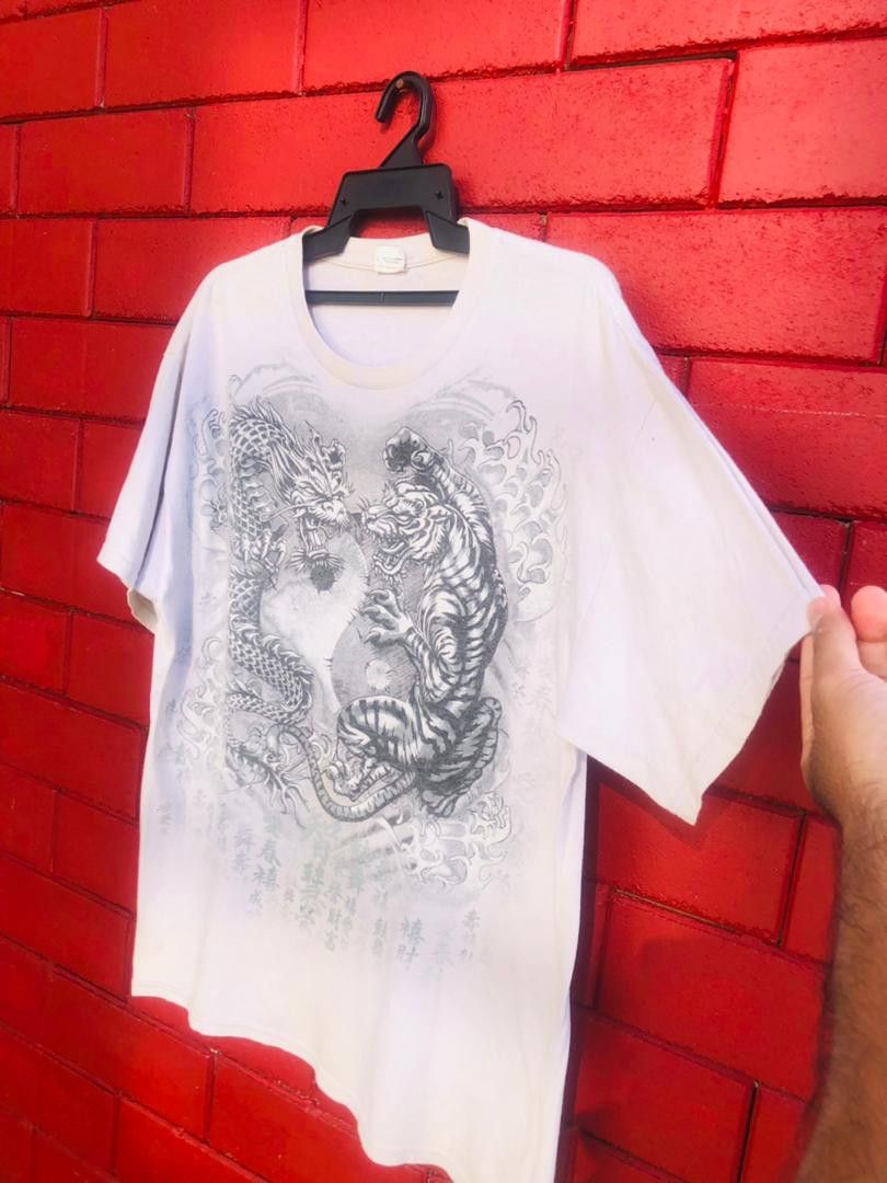 Japanese Brand × Vintage Vintage Dragon Fight The Tiger Designer Fashion Style Size US L / EU 52-54 / 3 - 4 Thumbnail