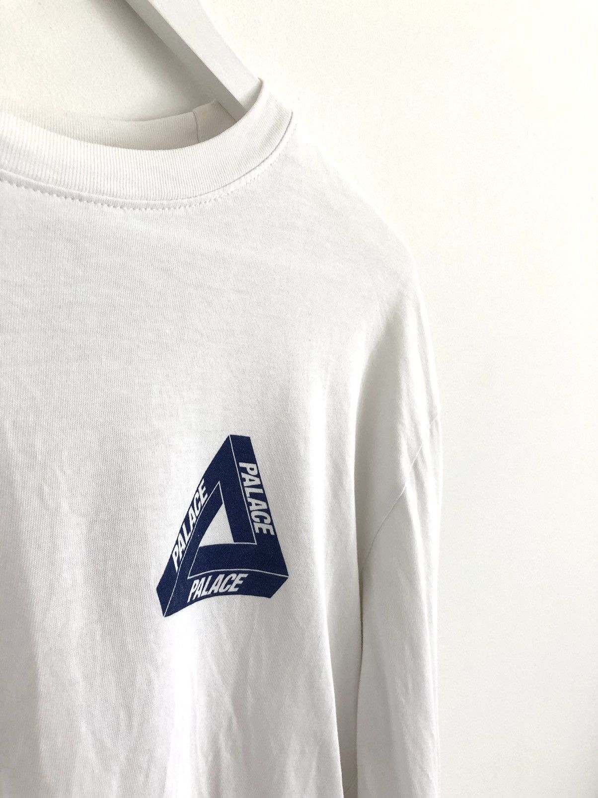 Palace Red Blue on White Tri-Ferg LONGSLEEVE Size US M / EU 48-50 / 2 - 4 Thumbnail