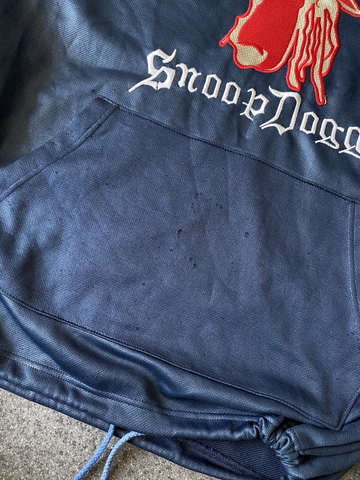Snoop Dogg × Vintage Vintage Snoop Dog Trashed OG Rap Hoodie Size US XL / EU 56 / 4 - 4 Thumbnail