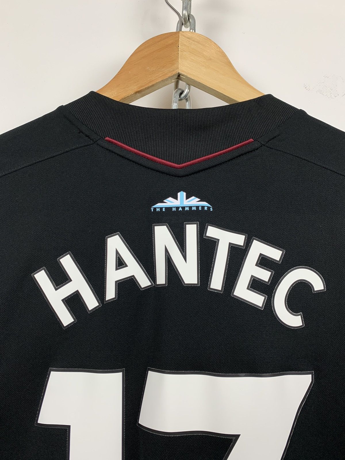 Umbro 2017/18 Umbro West Ham Hantec Sponsor Jersey Size US M / EU 48-50 / 2 - 12 Thumbnail