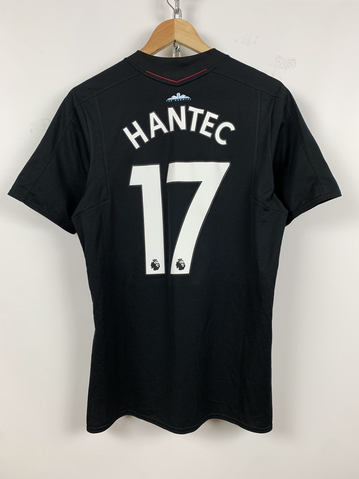 Umbro 2017/18 Umbro West Ham Hantec Sponsor Jersey Size US M / EU 48-50 / 2 - 2 Thumbnail
