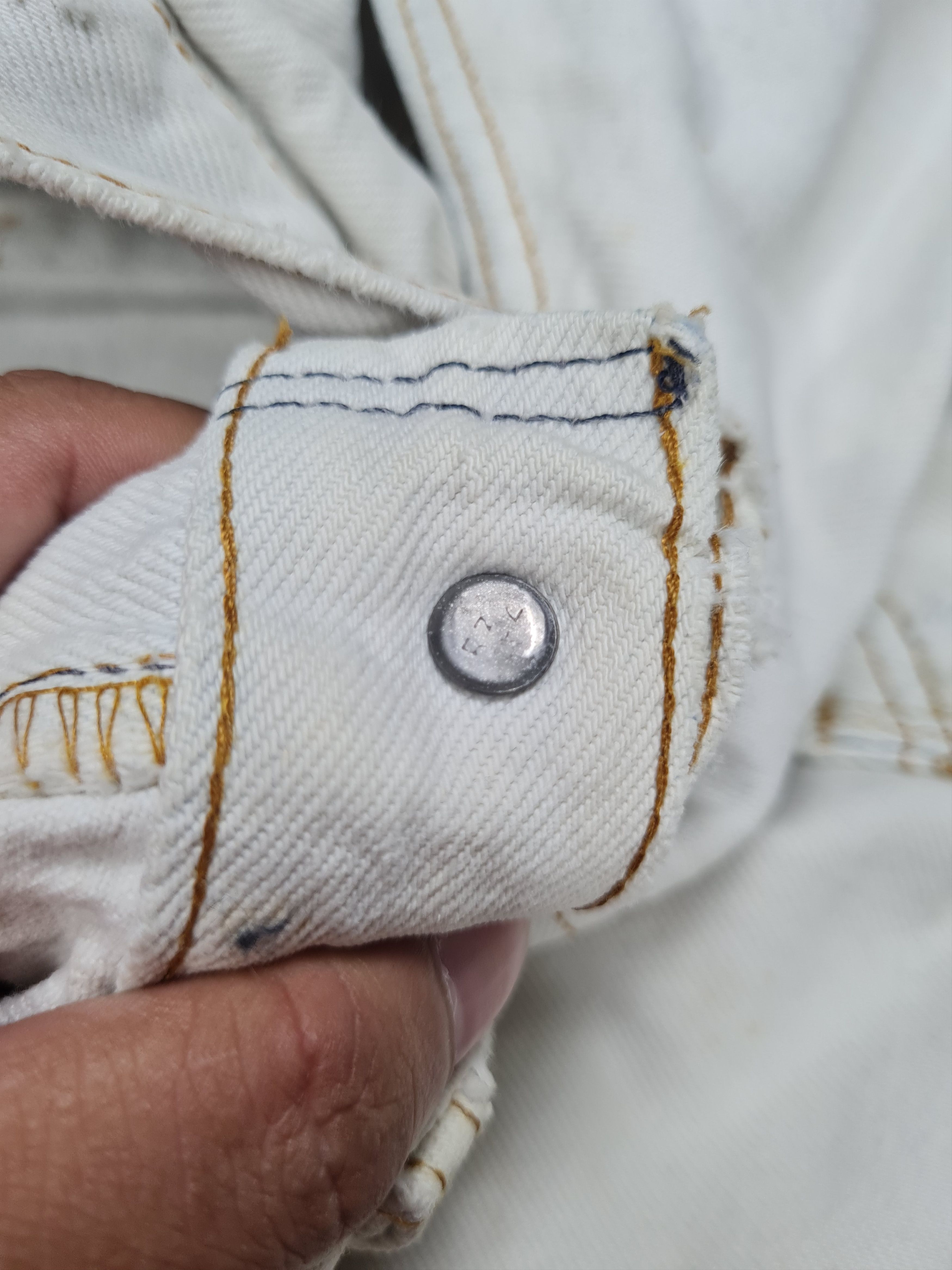 Vtg LEVIS 501 Faded Distressed Rusty Size 29X30 Jeans L0244