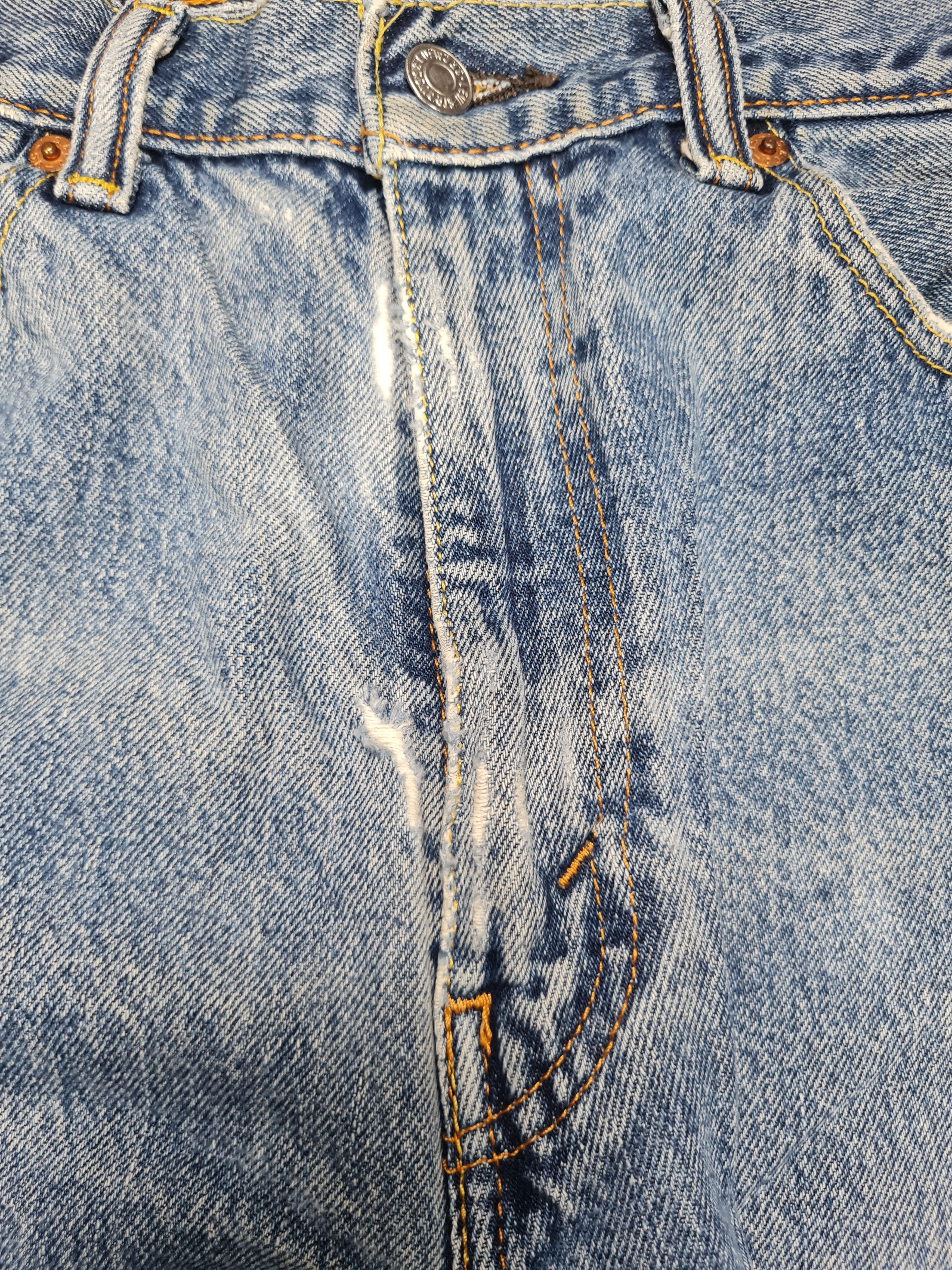 Levi's Vintage LEVIS 505 Light Wash Faded Size 37X33 Jeans L0212 Size US 37 - 5 Thumbnail
