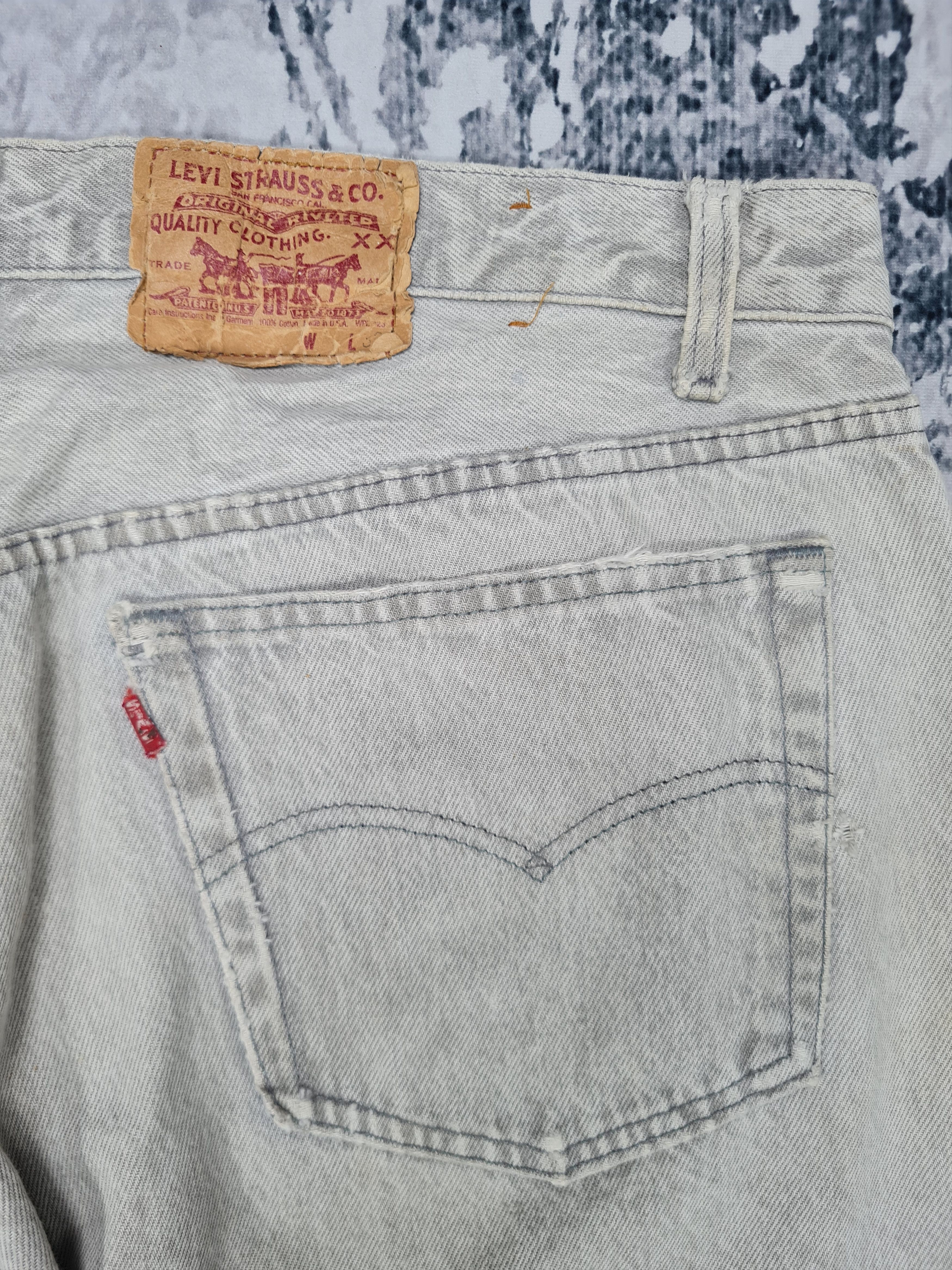 Levi's Vtg LEVIS 501 Light Wash Distressed Size 38X32 Jeans L0240 Size US 38 / EU 54 - 7 Thumbnail