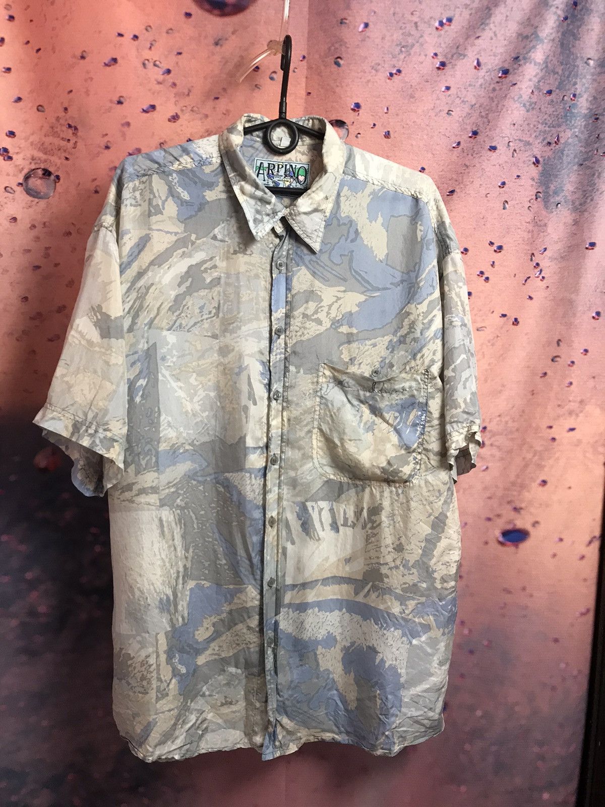 Vintage Vintage Hawaiian crazy streetwear silk shirt Size US L / EU 52-54 / 3 - 2 Thumbnail