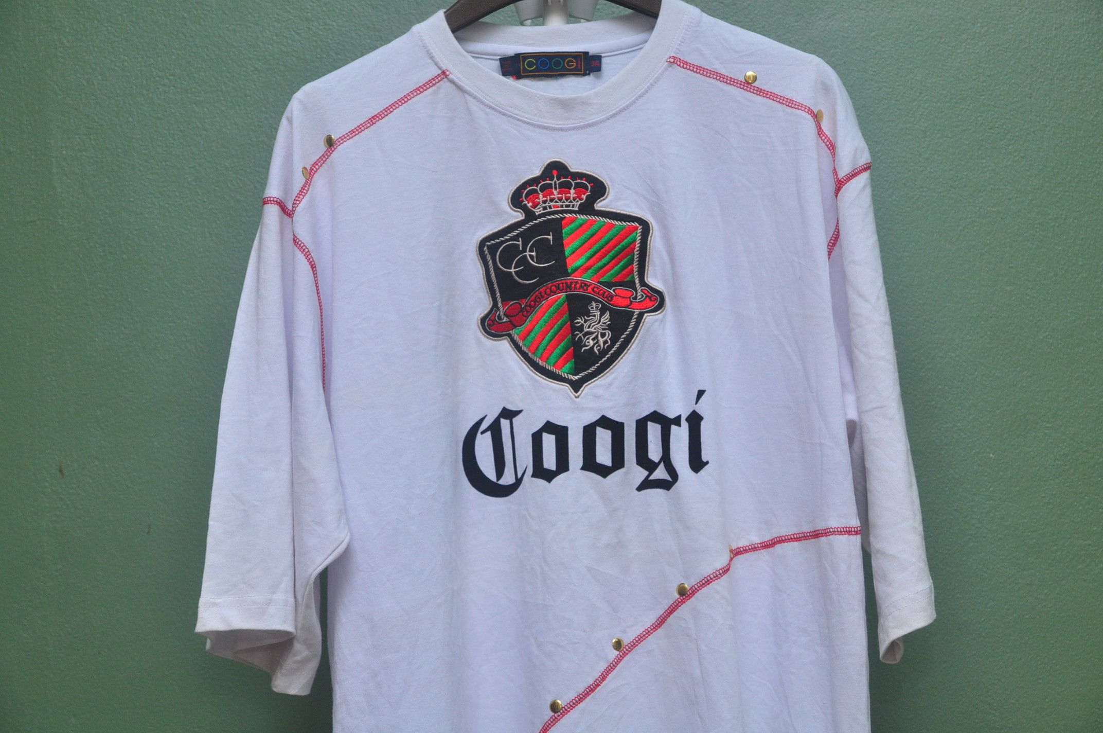 Coogi Vintage Coogi White Streetwear Designer Fashion Style Size US XL / EU 56 / 4 - 3 Thumbnail