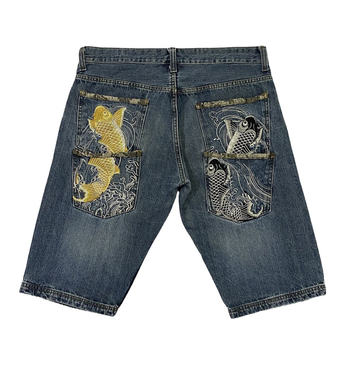 Japanese Brand Japanese Brand Koi Fish Embroidery Multi Pocket Shorts Jeans Size US 36 / EU 52 - 3 Thumbnail