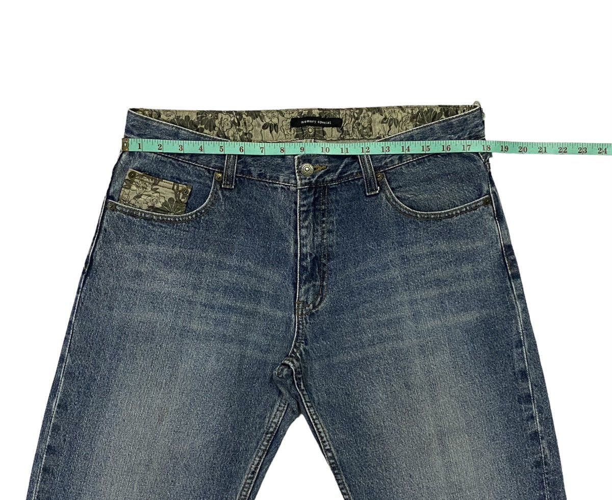 Japanese Brand Japanese Brand Koi Fish Embroidery Multi Pocket Shorts Jeans Size US 36 / EU 52 - 4 Thumbnail