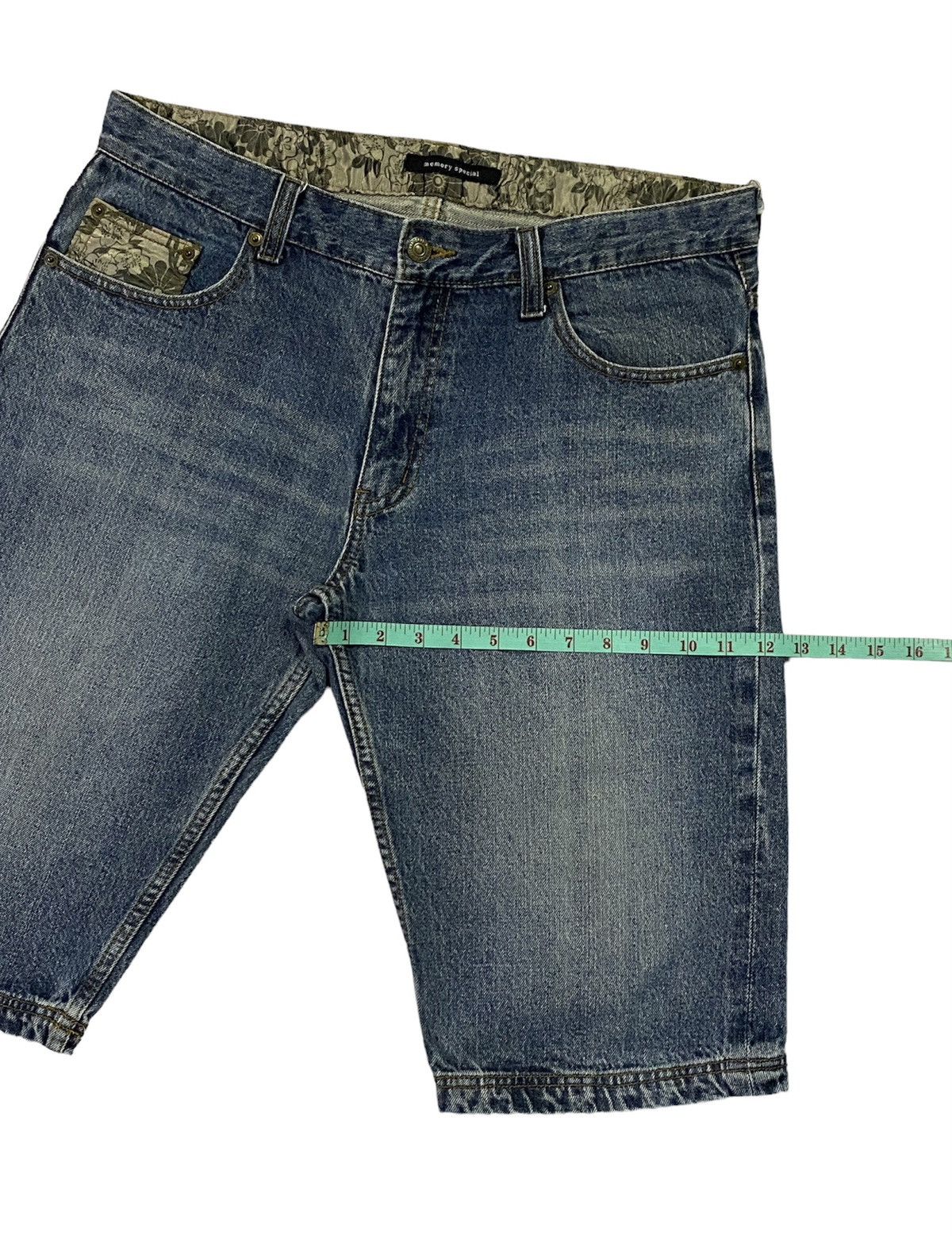 Japanese Brand Japanese Brand Koi Fish Embroidery Multi Pocket Shorts Jeans Size US 36 / EU 52 - 8 Thumbnail