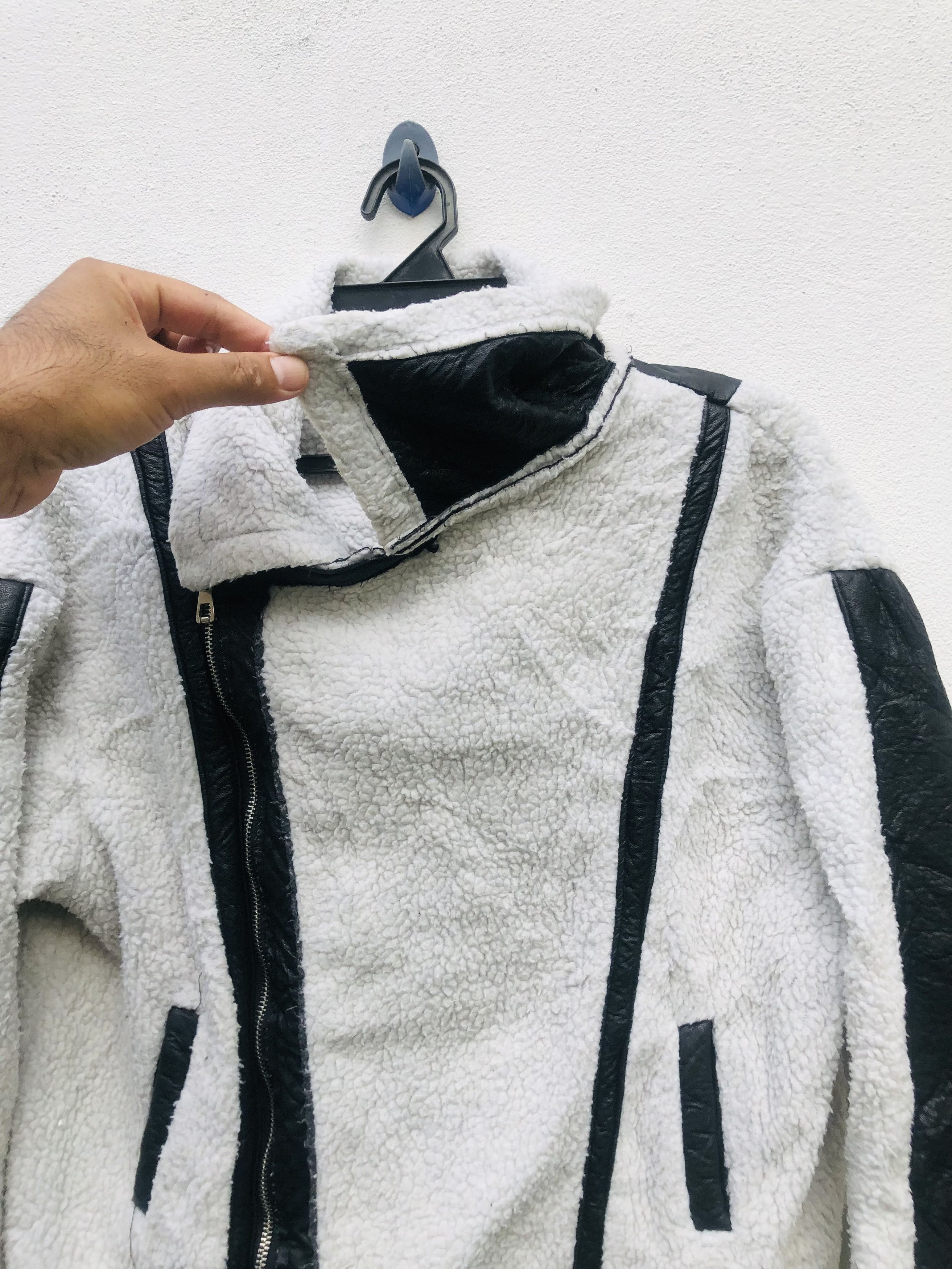 Japanese Brand Vintage Japanese Designer Travis Scott Fashion Style Size US M / EU 48-50 / 2 - 6 Thumbnail