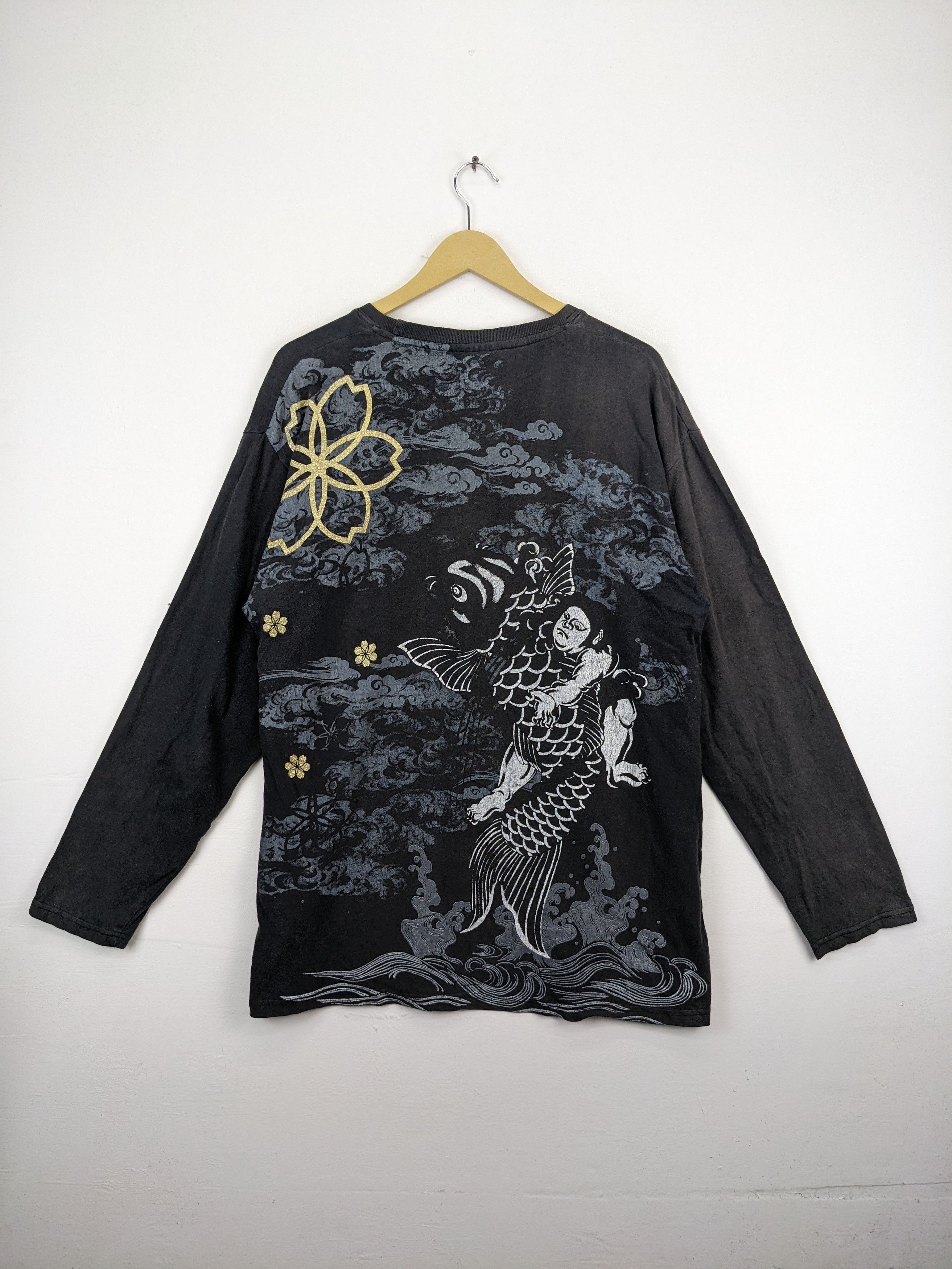 Japanese Brand Vintage Sukajan Fish Koi T Shirt Long Size US L / EU 52-54 / 3 - 2 Thumbnail