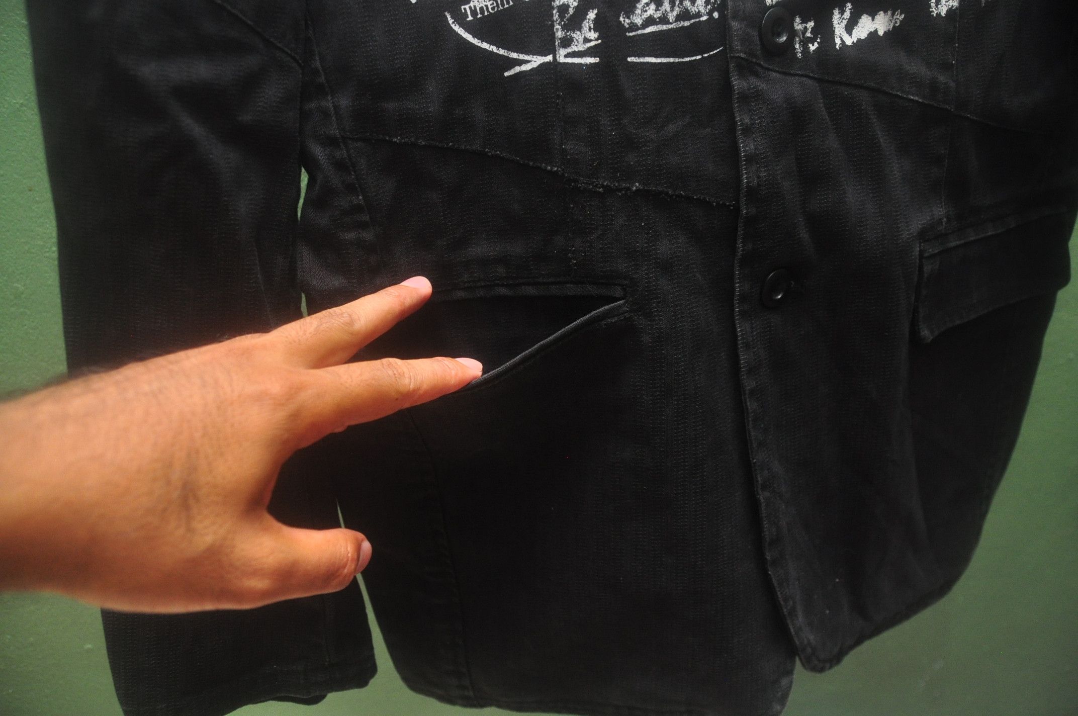 Designer × Japanese Brand × Vintage Vintage Berning Sho Black Colour Travis Scott Fashion Style Size US L / EU 52-54 / 3 - 5 Thumbnail