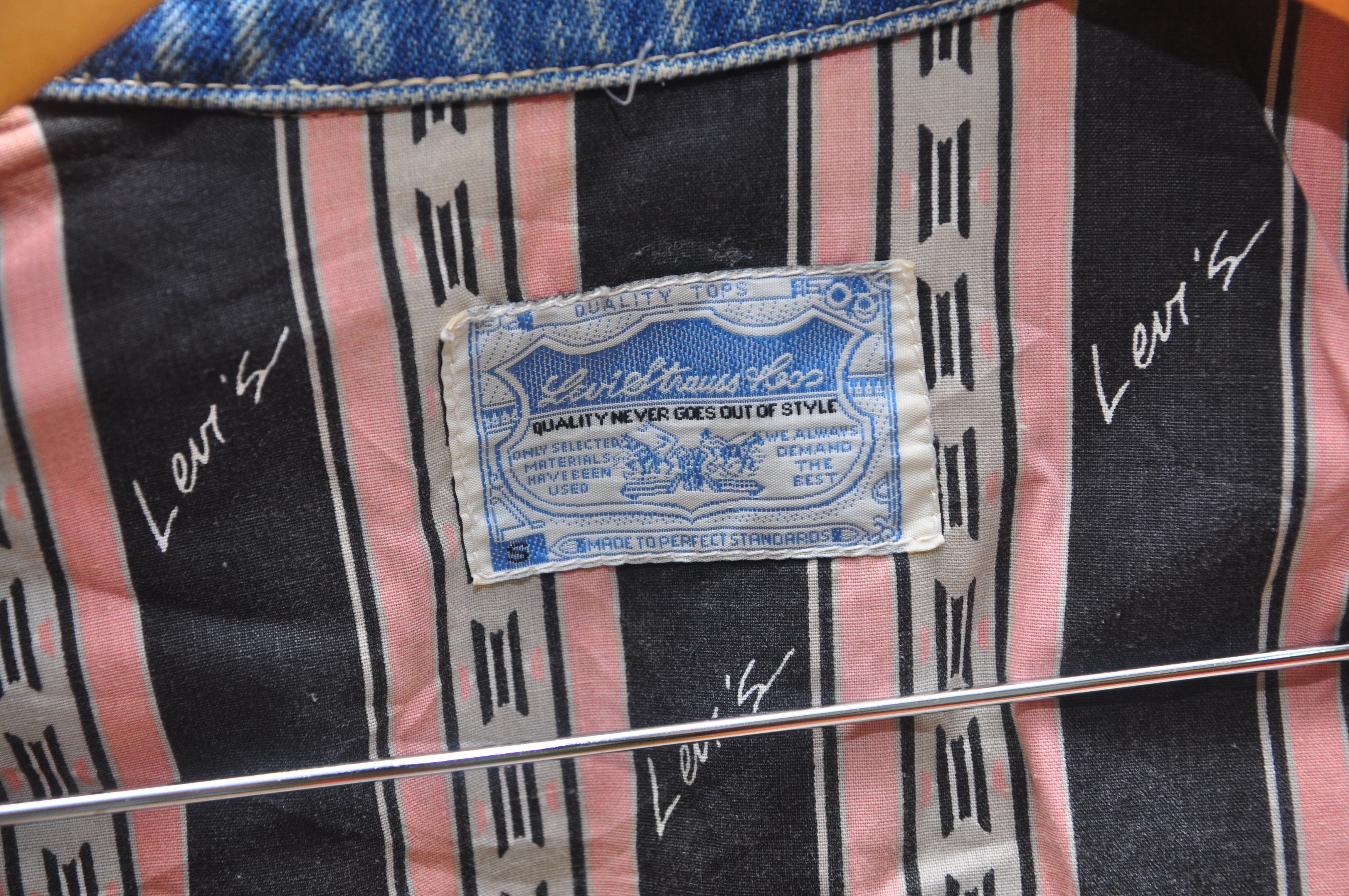 Designer × Japanese Brand × Levi's Vintage Clothing Vintage Levis Jacket Women Fashion Style Size S / US 4 / IT 40 - 9 Thumbnail