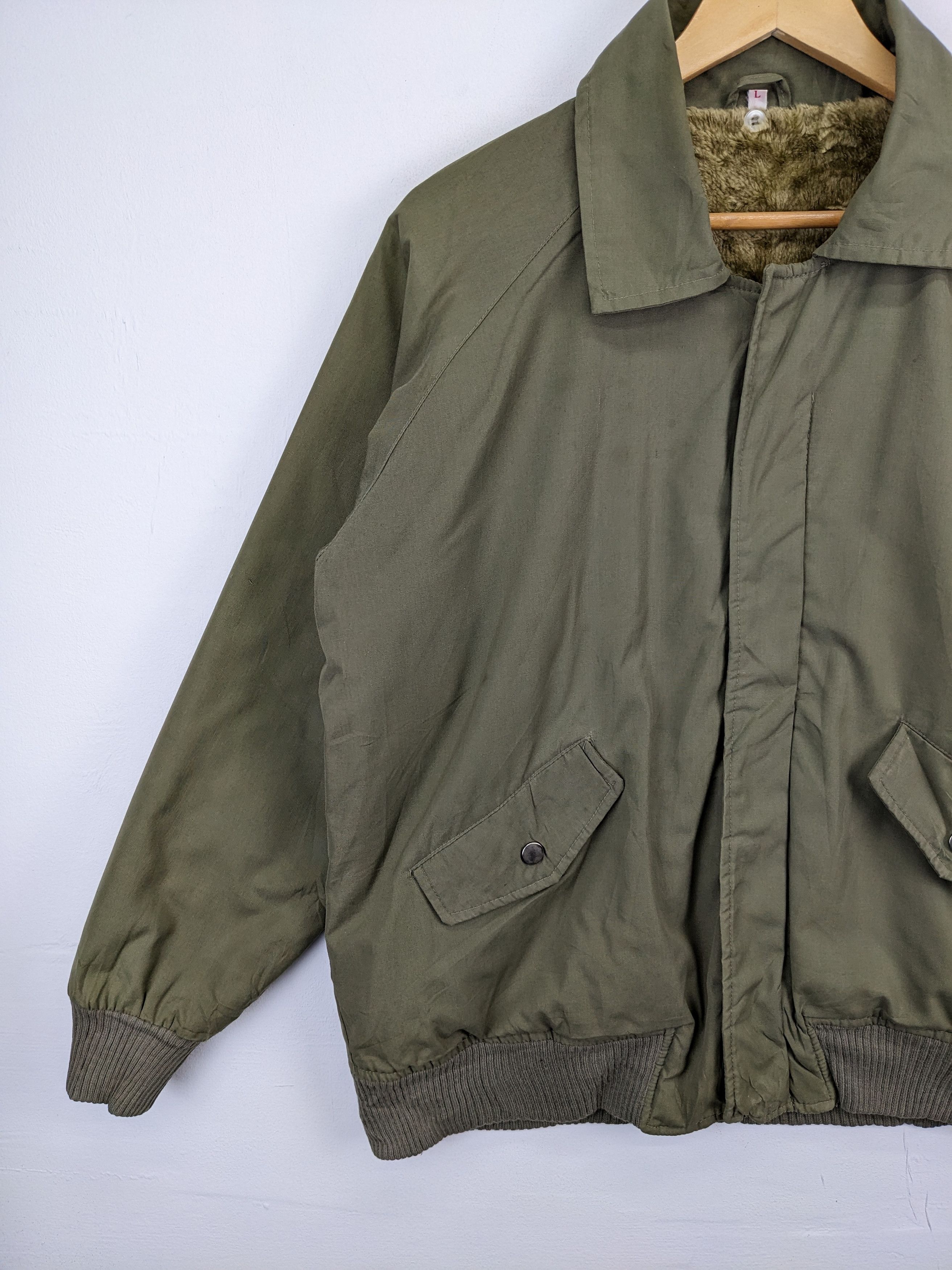 Japanese Brand × Vintage Vintage Bomber Jacket Alpha Industries Style Lining Fleece Size US L / EU 52-54 / 3 - 9 Thumbnail