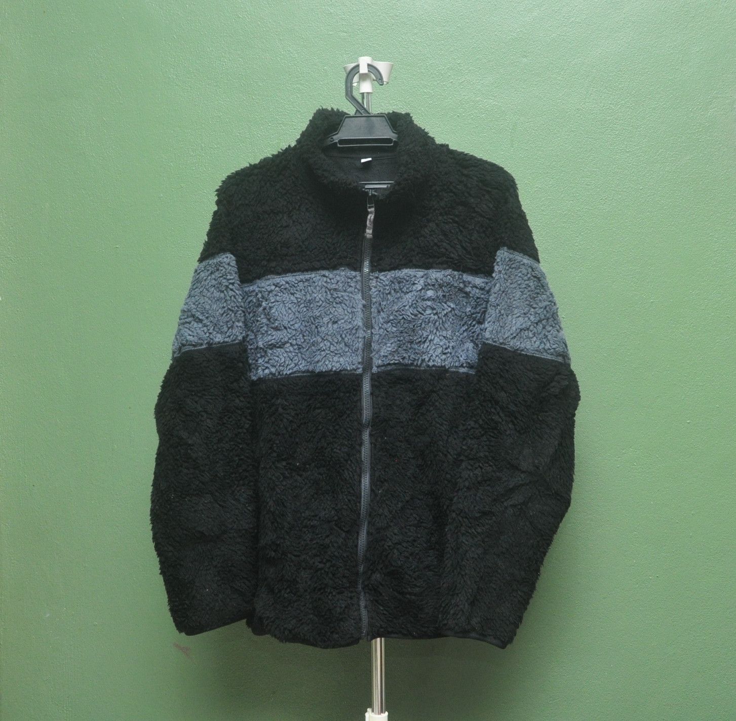 Designer × Japanese Brand × Uniqlo Vintage Uniqlo Japanese Fashion Style Sweater Jacket Size US L / EU 52-54 / 3 - 1 Thumbnail