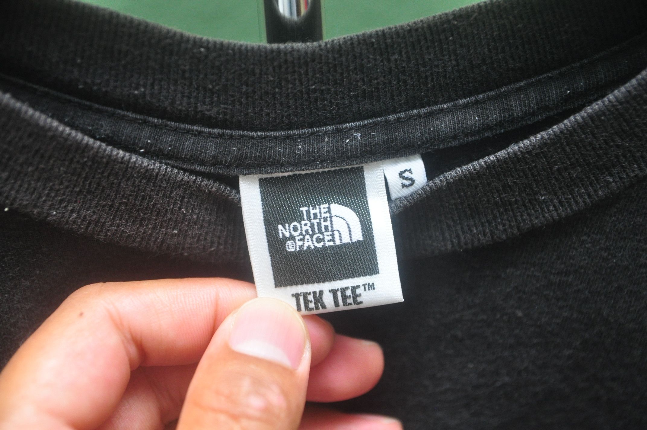 Designer × Japanese Brand × The North Face Vintage The North Face White Zombie Shirt Size US M / EU 48-50 / 2 - 5 Thumbnail
