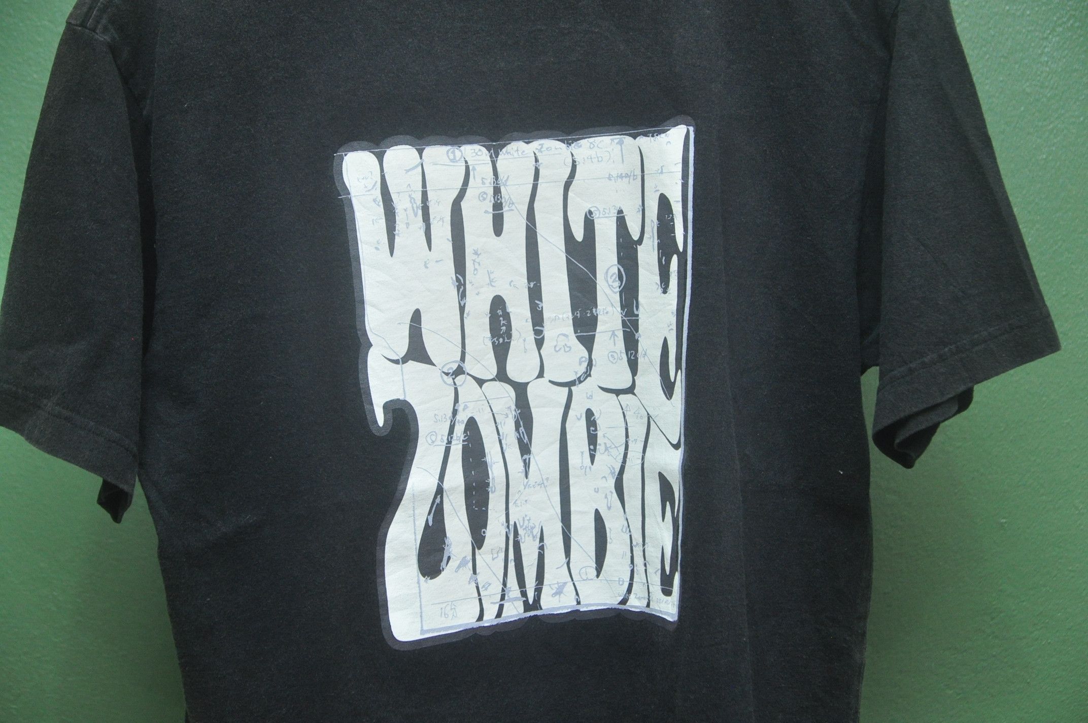 Designer × Japanese Brand × The North Face Vintage The North Face White Zombie Shirt Size US M / EU 48-50 / 2 - 3 Thumbnail