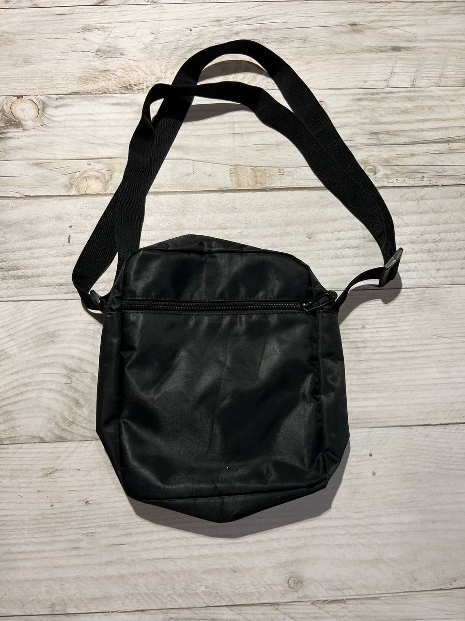 Nike Vintage Nike Messenger Bag Shoulders Swoosh 90s Drill Size ONE SIZE - 8 Thumbnail